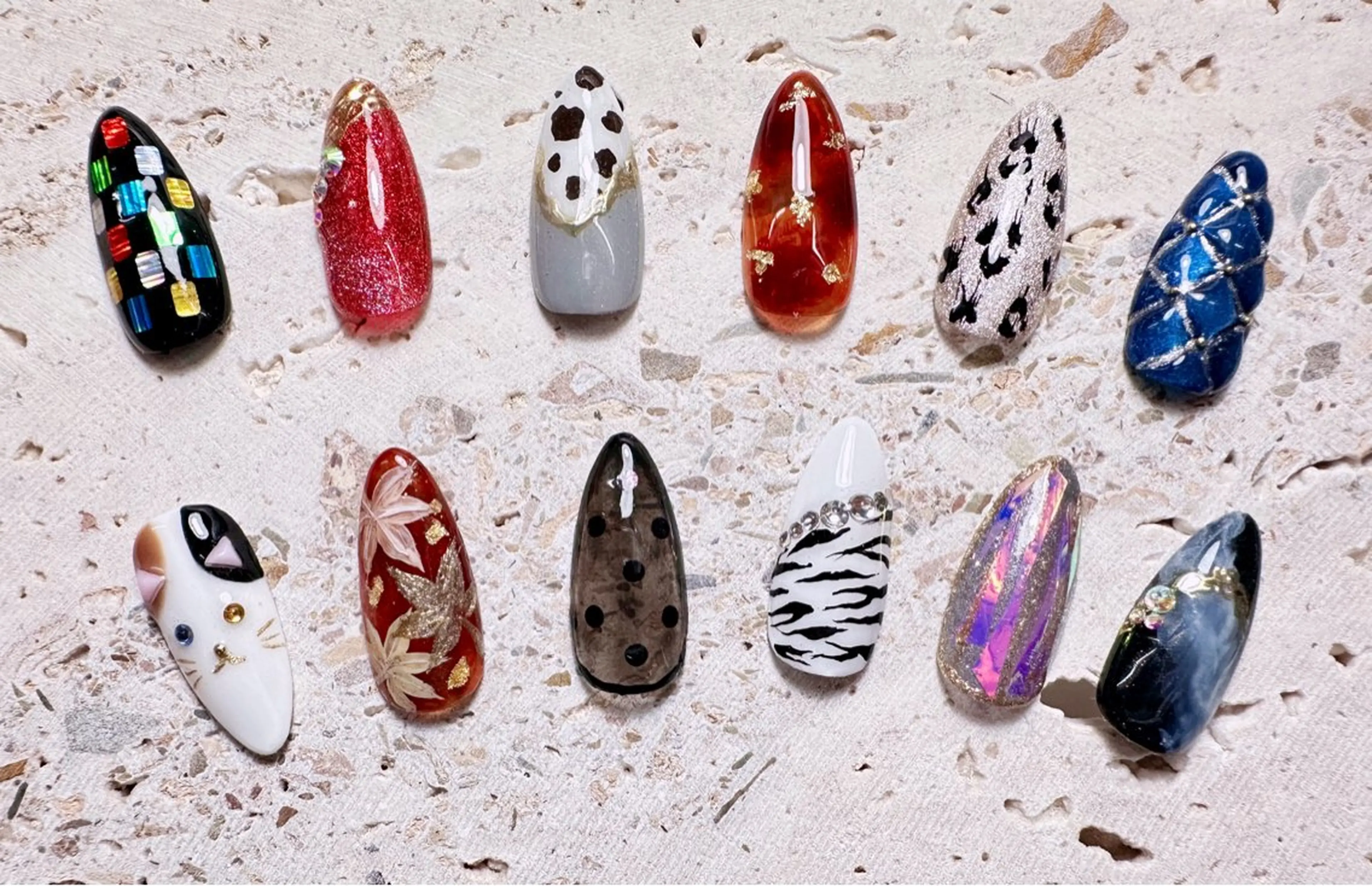 オフ込み定額１本アート。アート以外はフレンチorグラデーションorワンカラー。の写真