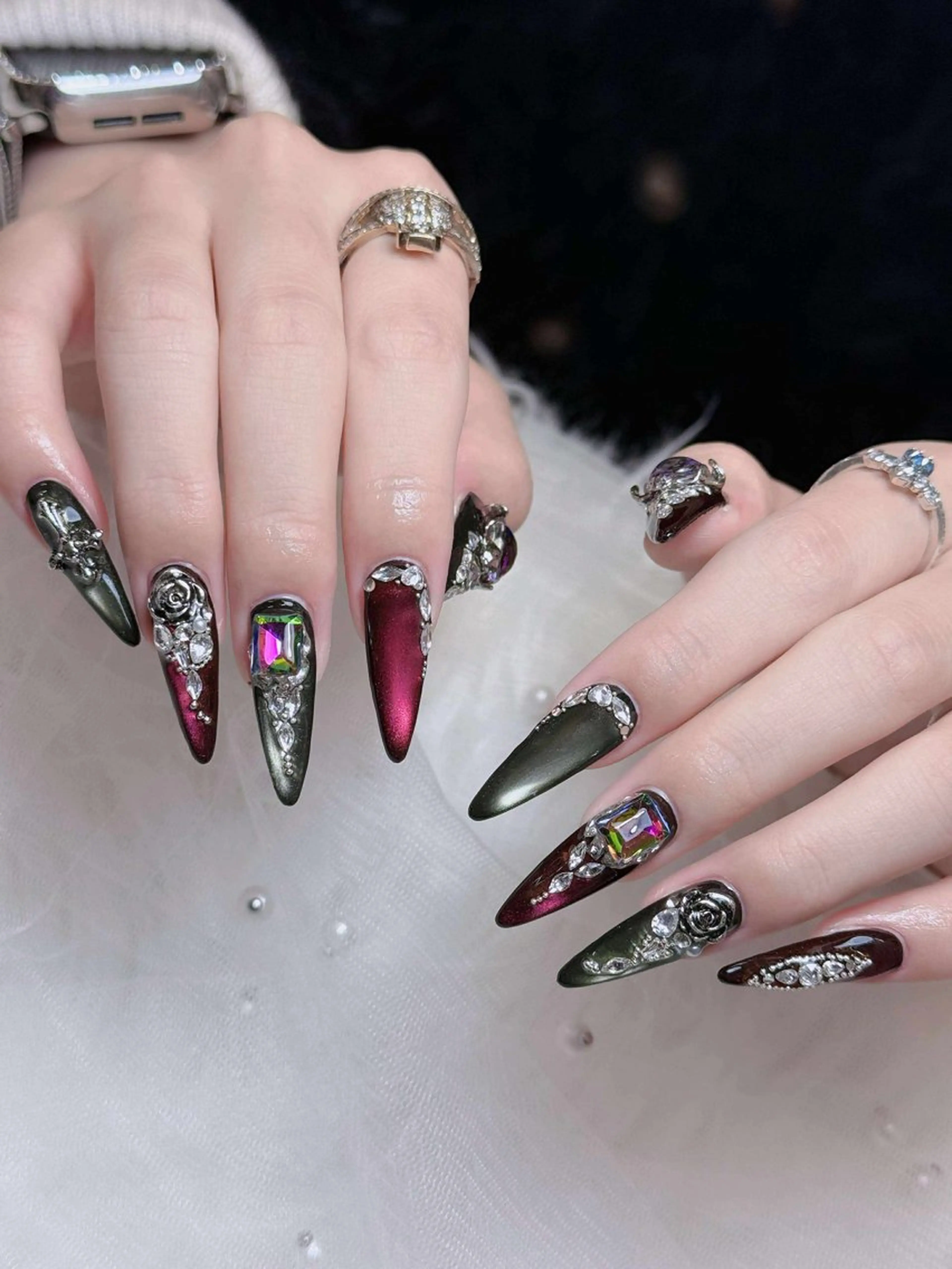 ネイル オーロラネイル チークネイル フットネイル フレンチネイル ハロウィン ハンドネイル Lumi Nail 新大久保3‘のネイルデザイン