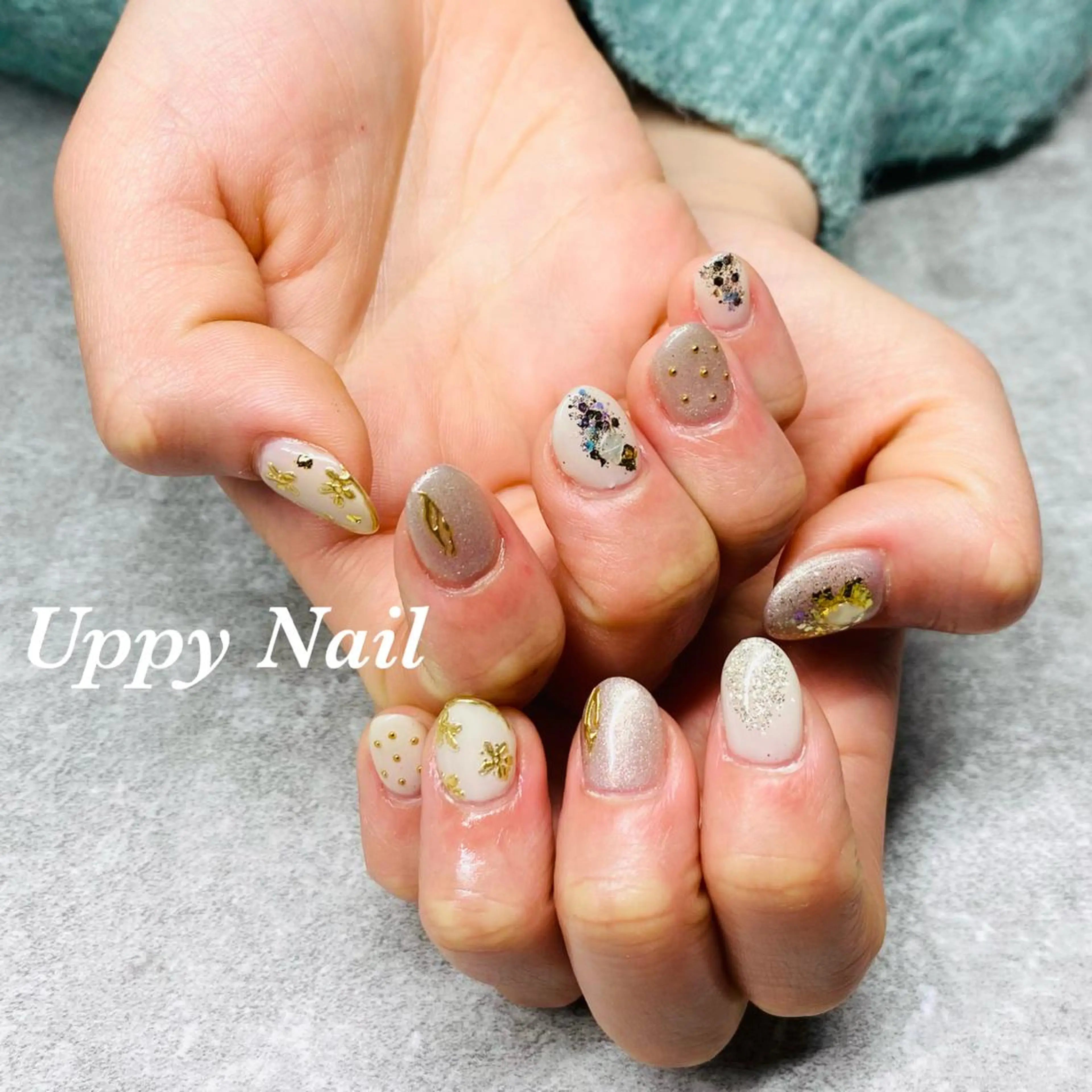 ネイル フラワーネイル ミラーネイル ブライダルネイル ホワイト ハンドネイル Uppy Nail ukyoのネイルデザイン