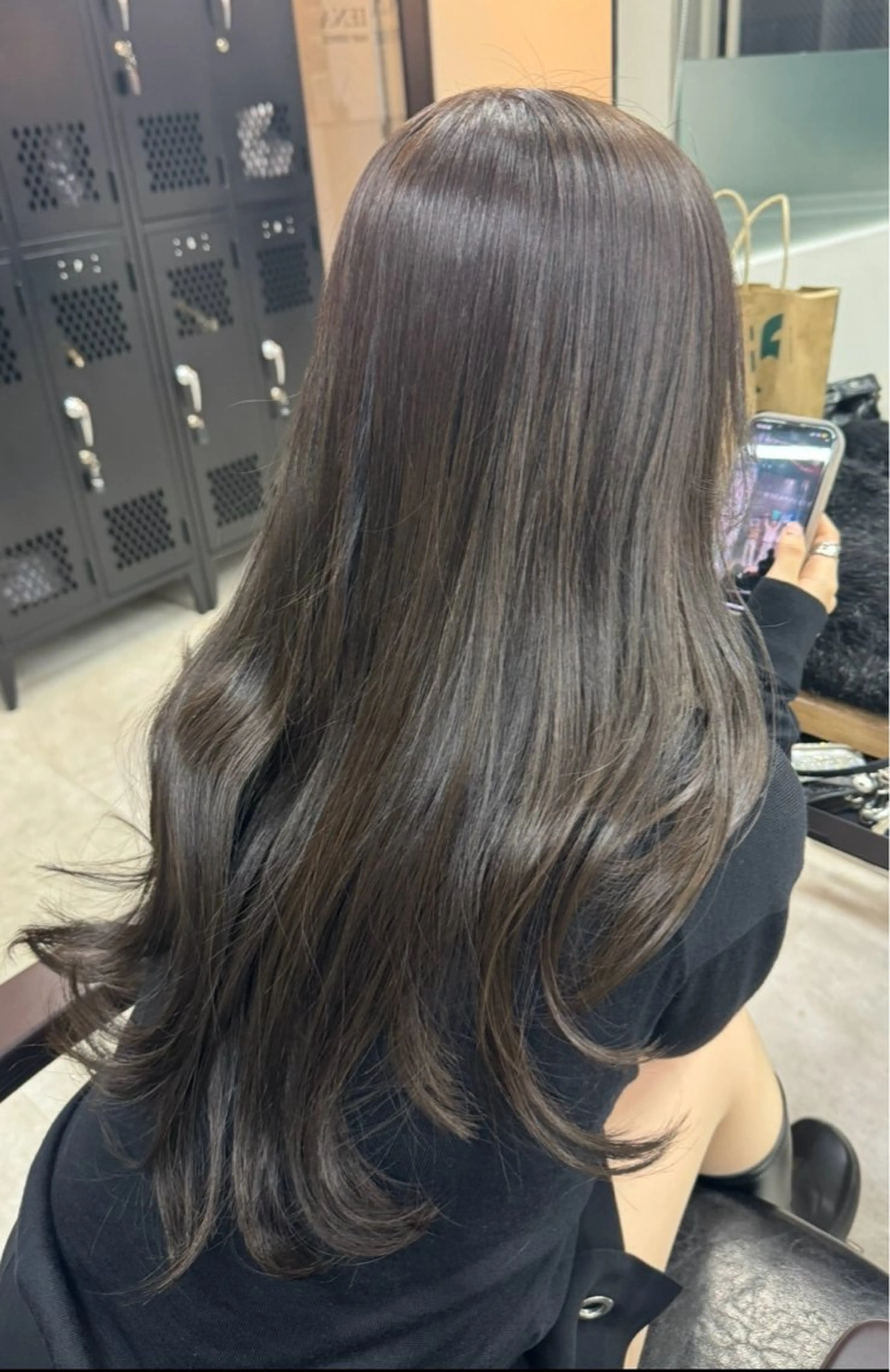 ロング カラー 沖見 颯斗のヘアスタイル