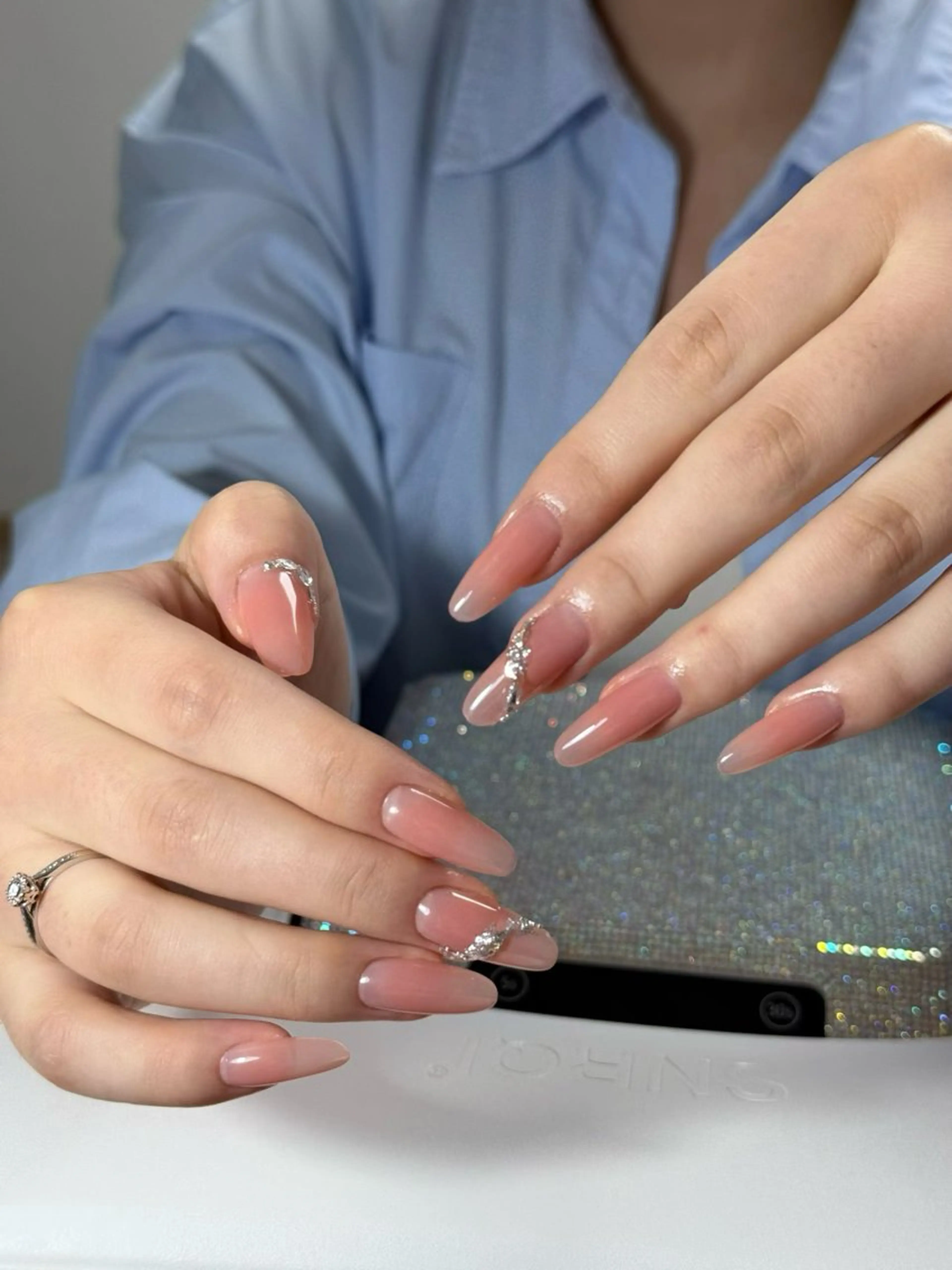 ネイル ダイ ケイメイのネイルデザイン