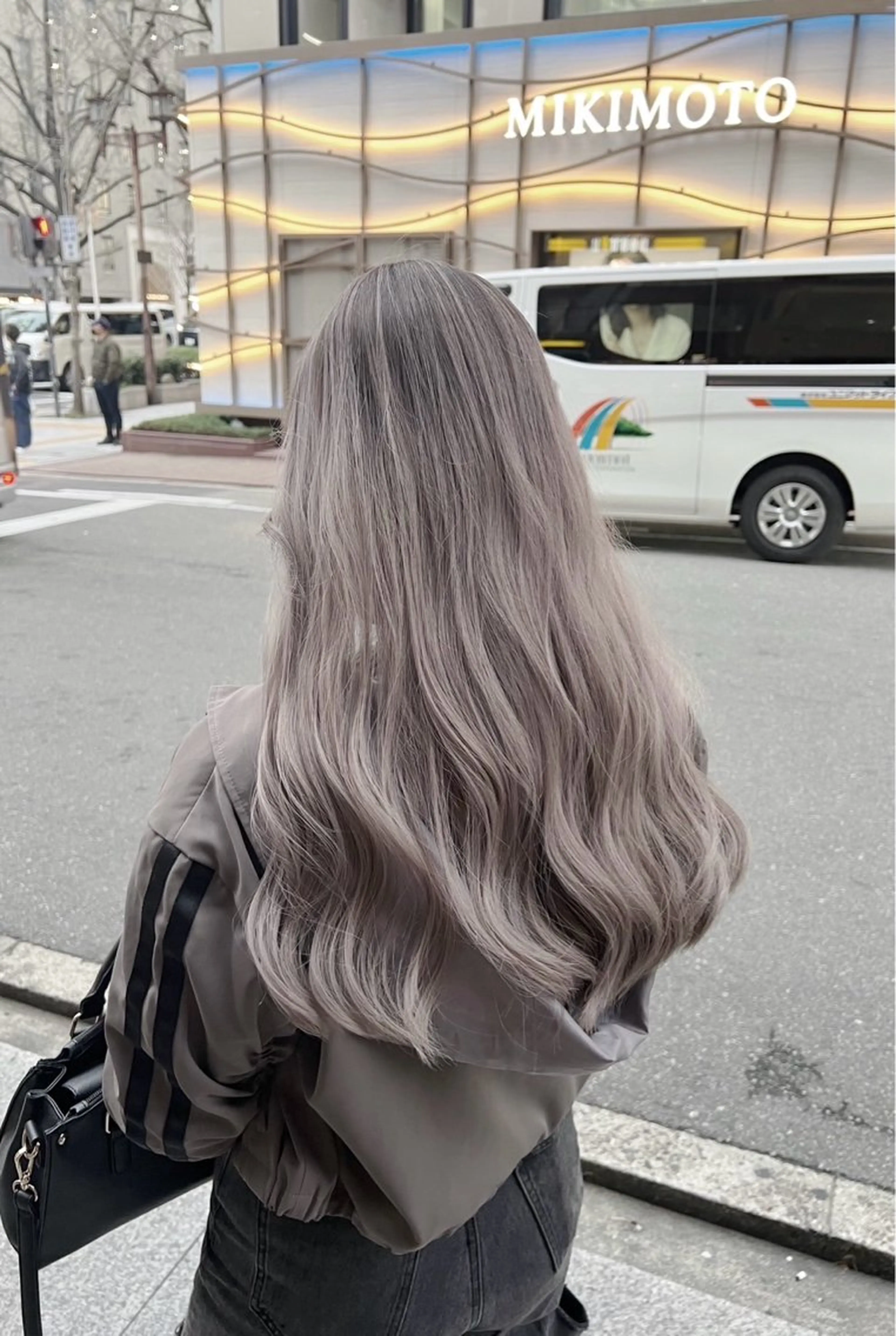 ロング カラー バレイヤージュ グレージュ レイヤーカット ヘアカラー トリートメント ROBIN所属・指名数No.1 /NAOYAのヘアスタイル