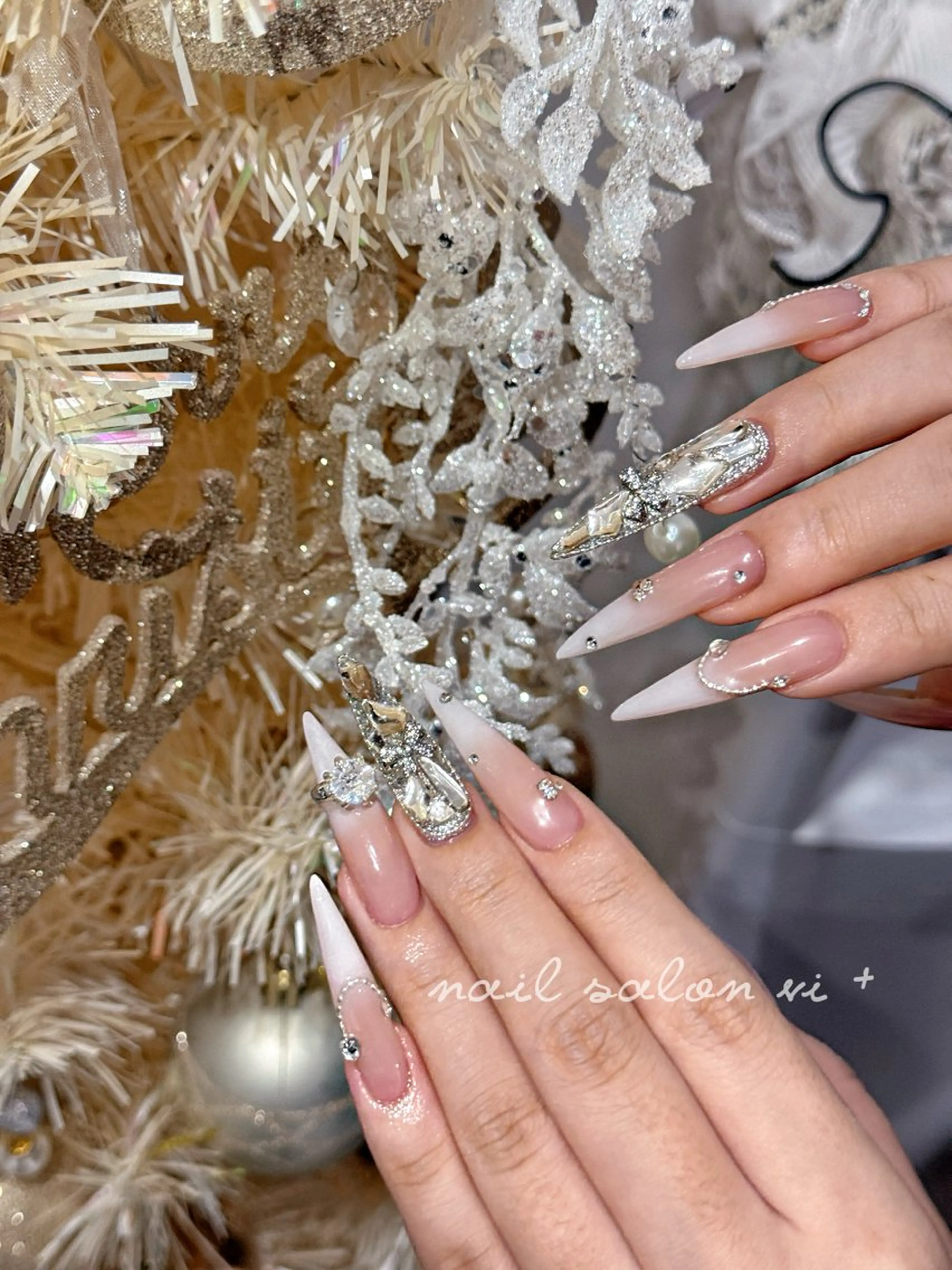 ネイル ハンドネイル ✨Nailsalon Vi+✨のネイルデザイン