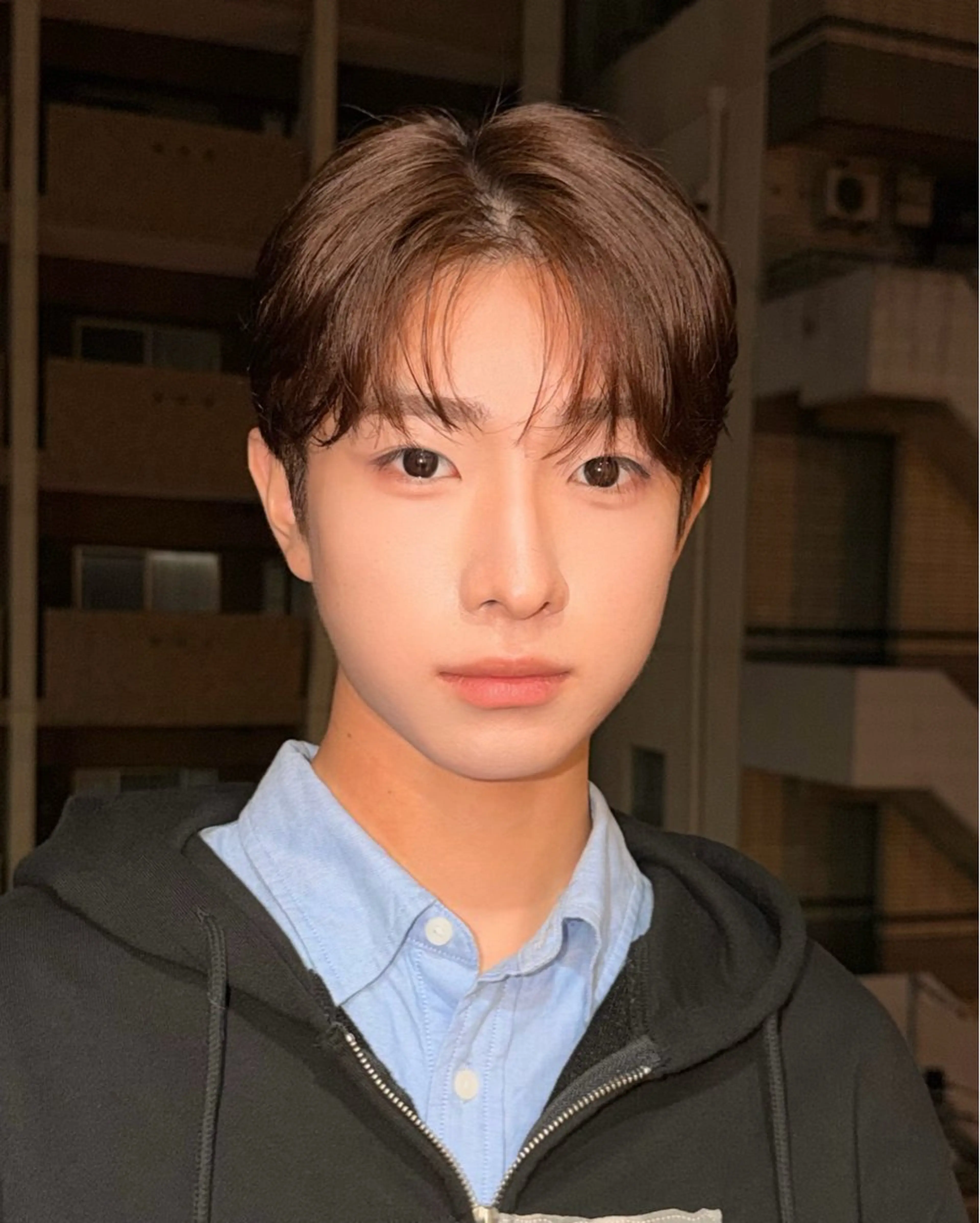 カラー メンズ メンズ韓国風 ブラウンカラー カット ヘアカラー 韓国メンズヘア☆ 韓国ヘアYUTOのヘアスタイル