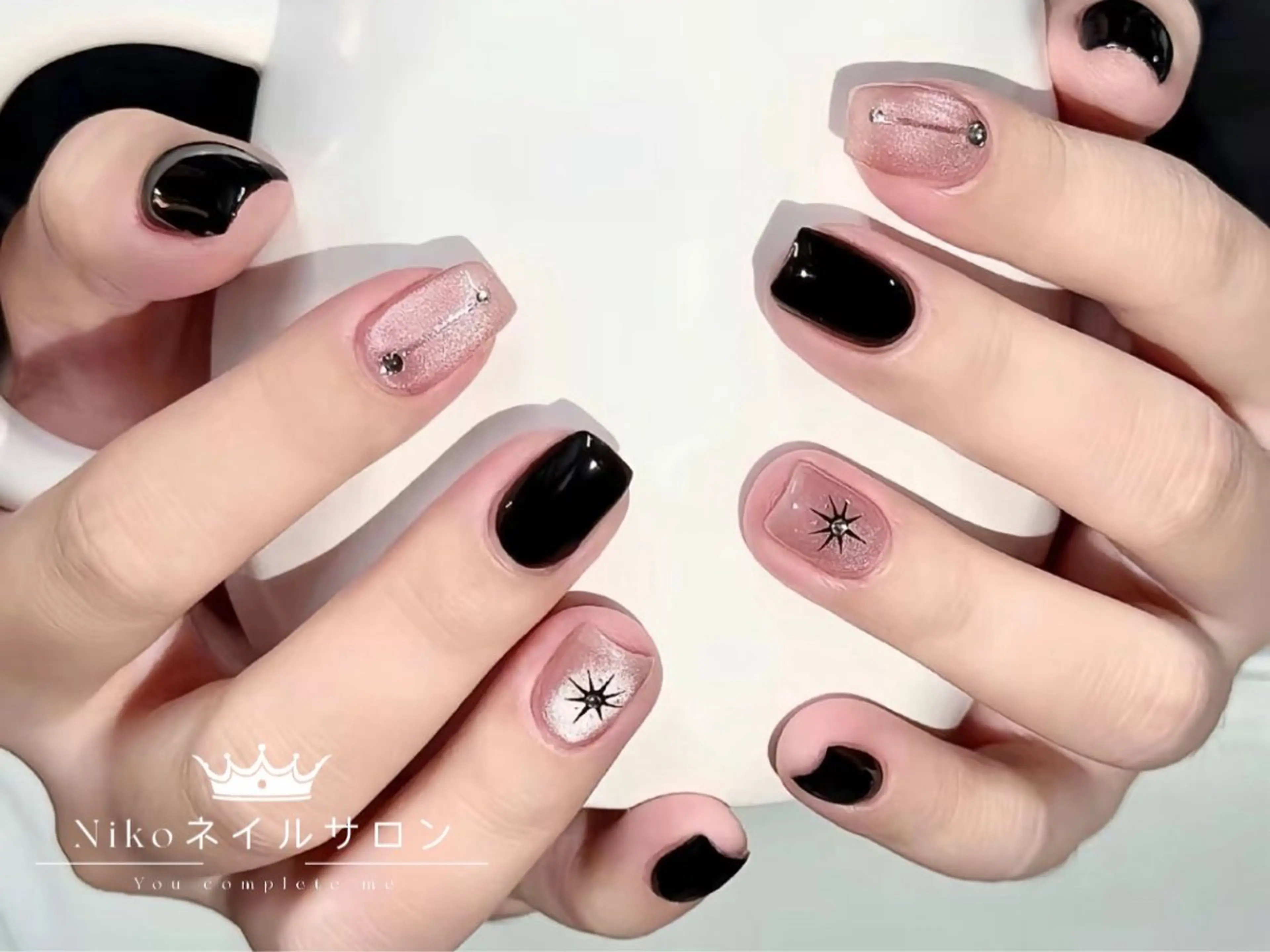 ネイル チークネイル 長さ出し フットネイル フレンチネイル ガラスフレンチ Nailsalon Ennyのネイルデザイン