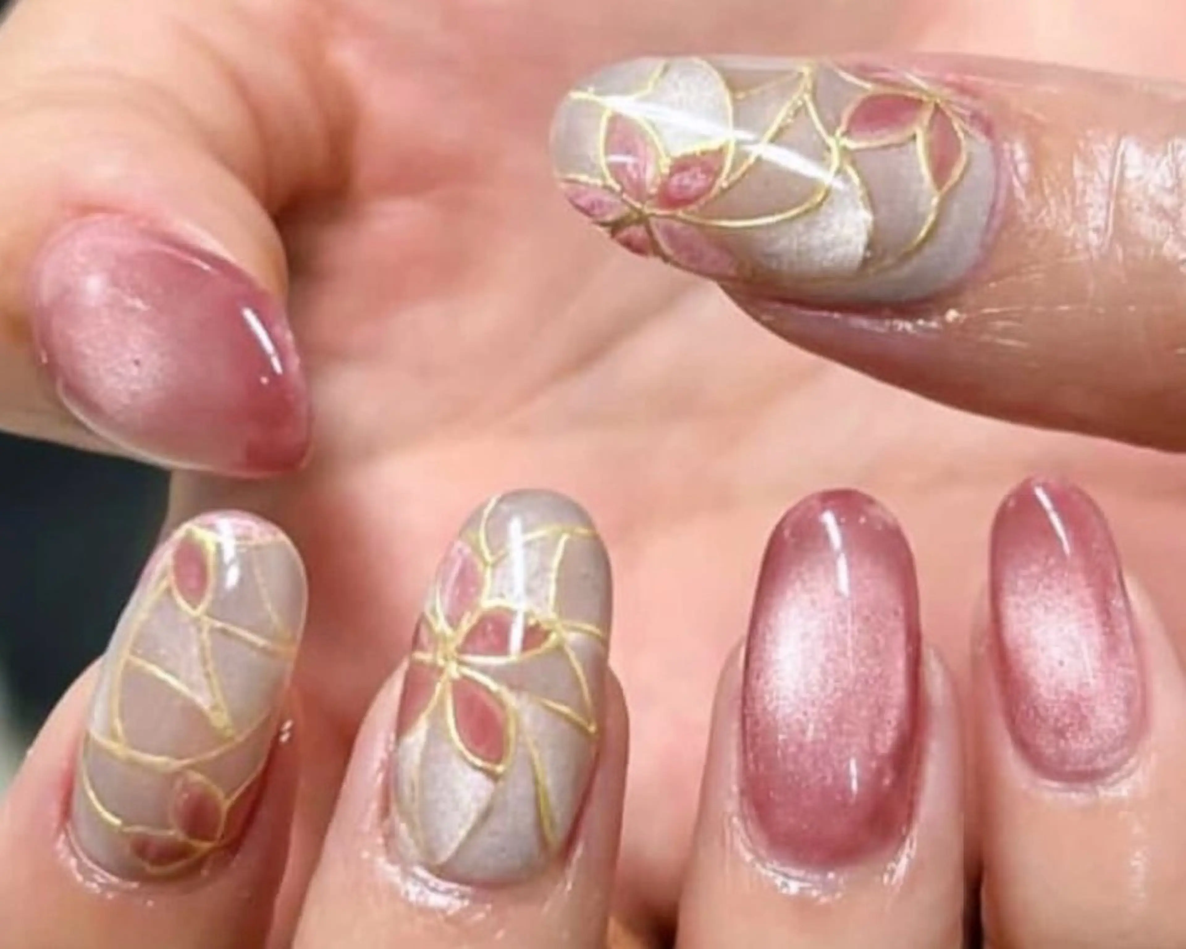 ネイル ネイルサロン Friday 21所属・ネイルサロン Friday 21のネイルデザイン