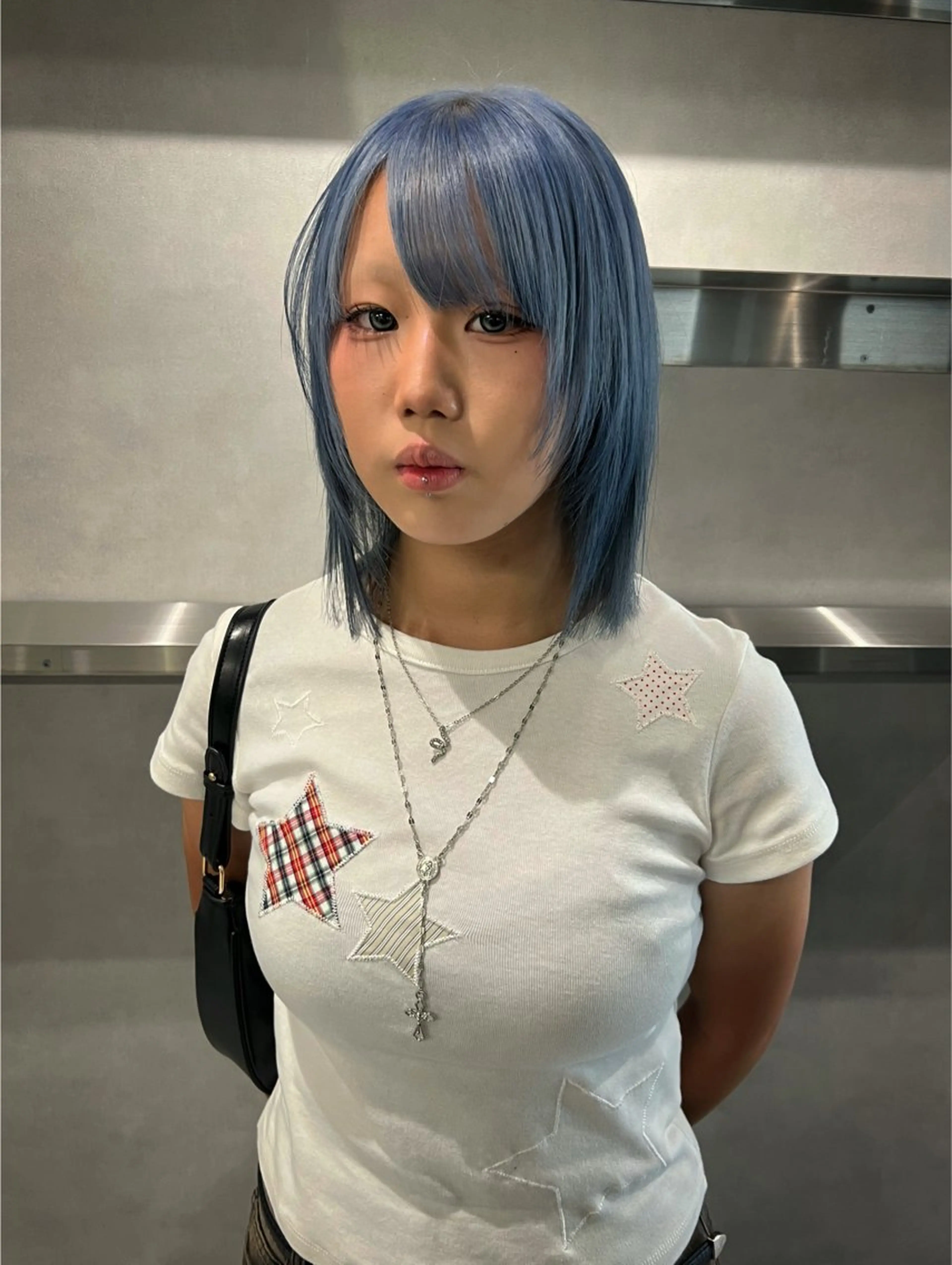 ミディアム ヘアカラー デザイン🥇複雑履歴 ハイトーン特化のヘアスタイル