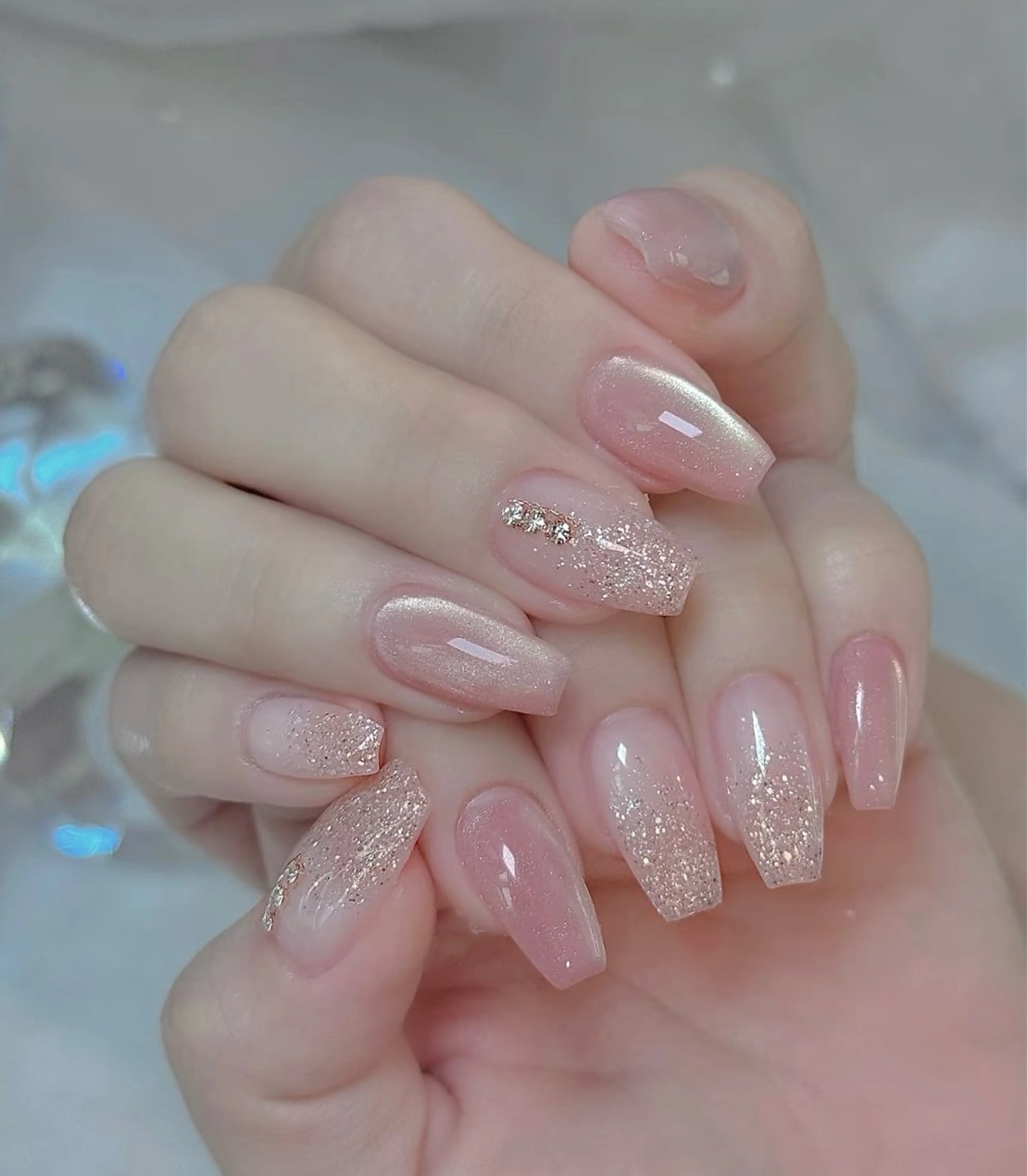 ネイル アートネイル べっ甲ネイル チークネイル 成人式 長さ出し ハンドネイル ハンドケア For you. Nail Salonのネイルデザイン