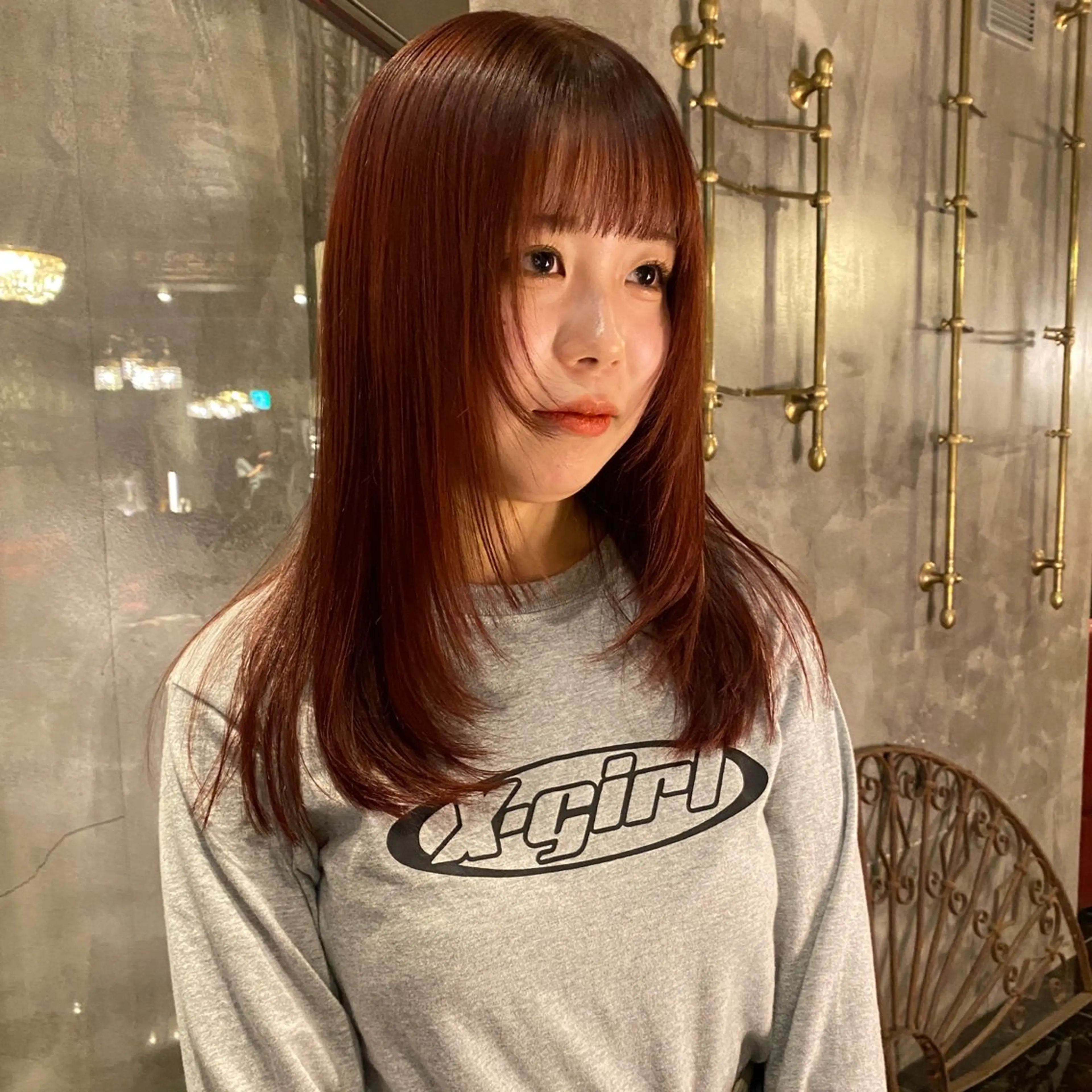 ミディアム カラー 顔まわりレイヤー レイヤーカット カット ヘアカラー トリートメント ニュアンスデザイン/ SHOUTOのヘアスタイル