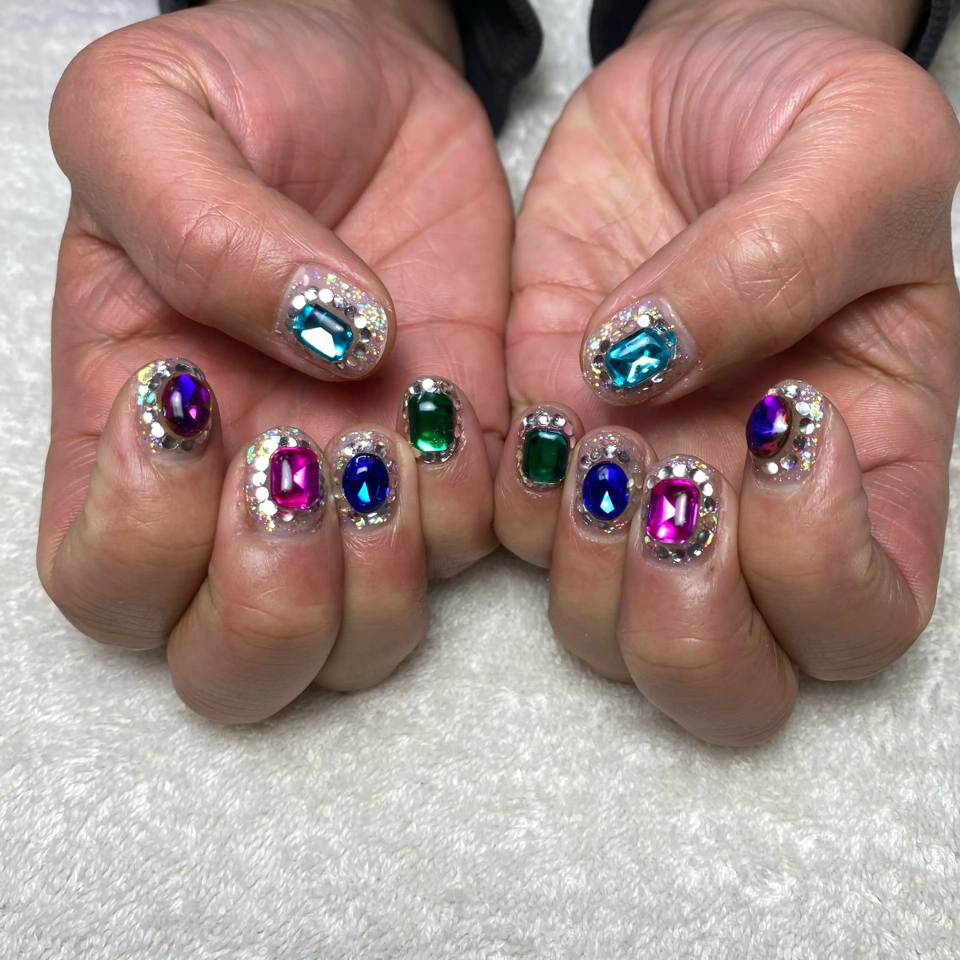 ネイル キラキラネイル 持ち込み ハンドネイル COCO+所属・COCO +のエステ・リラクイメージ