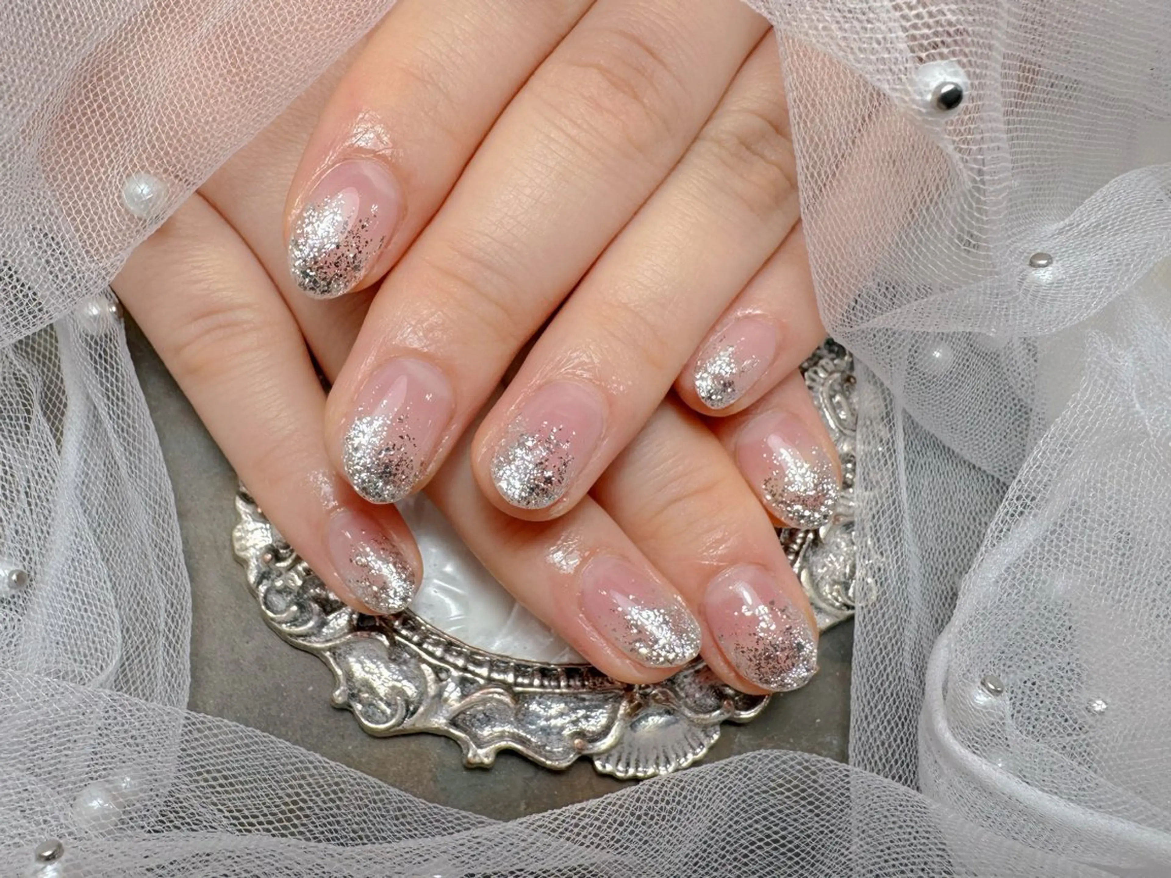 ネイル ハンドネイル マジックミラー所属・マジック ミラーのネイルデザイン