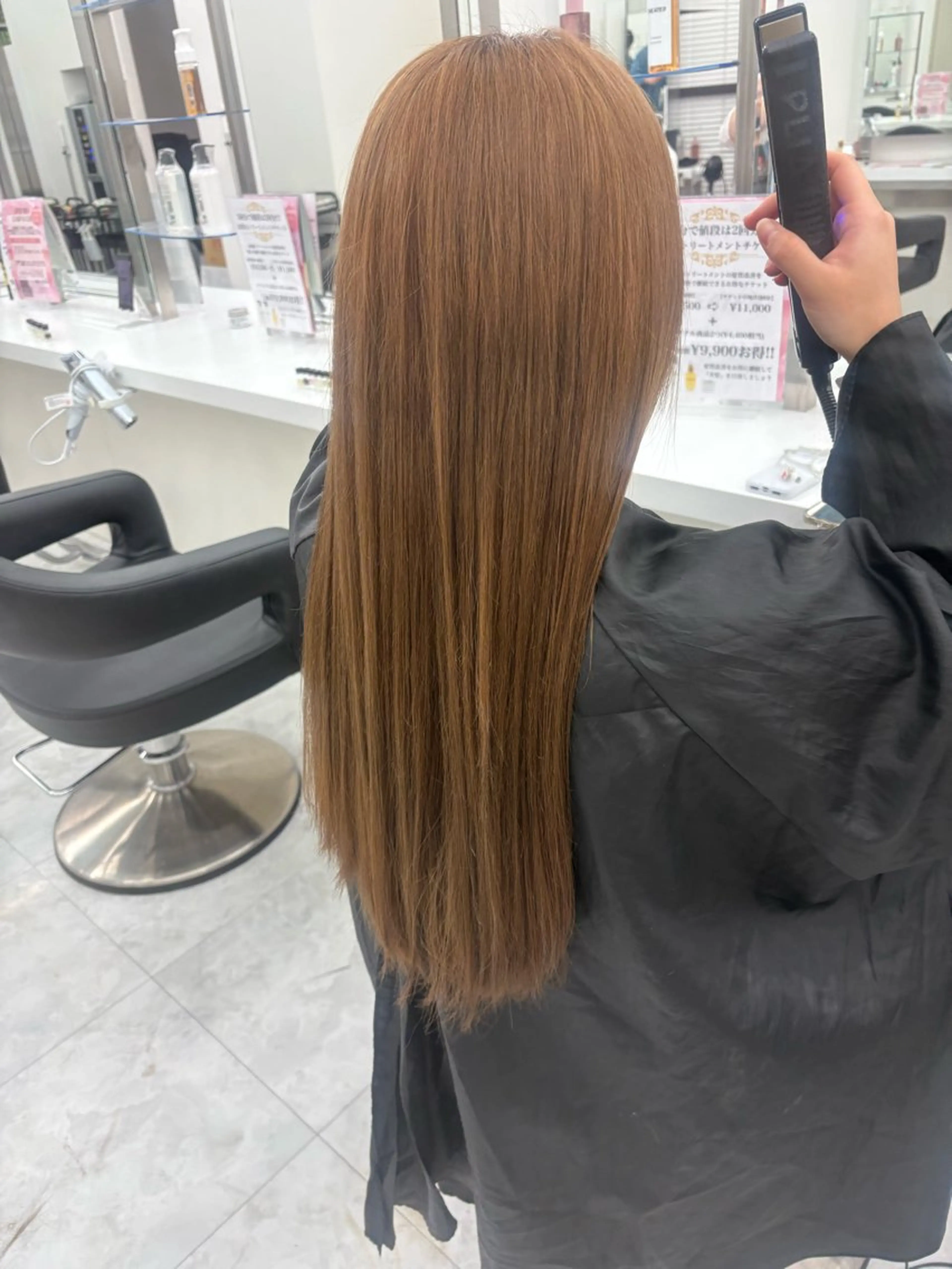 カラー ハイトーン/透明感 艶カラー/SAKI‎のヘアスタイル