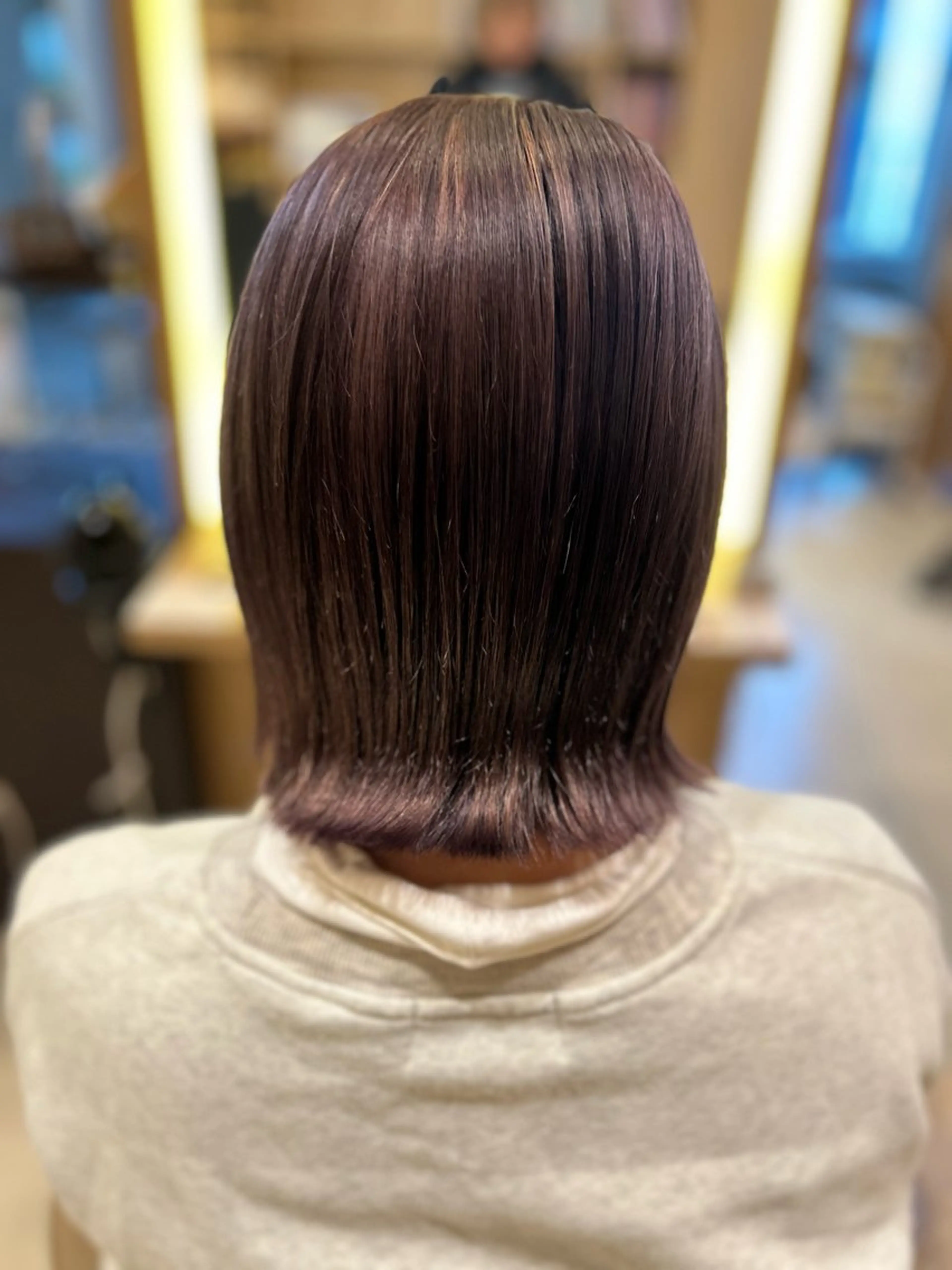 ショート UNIXマークイズみなとみらい所属・上杉 茉広のヘアスタイル