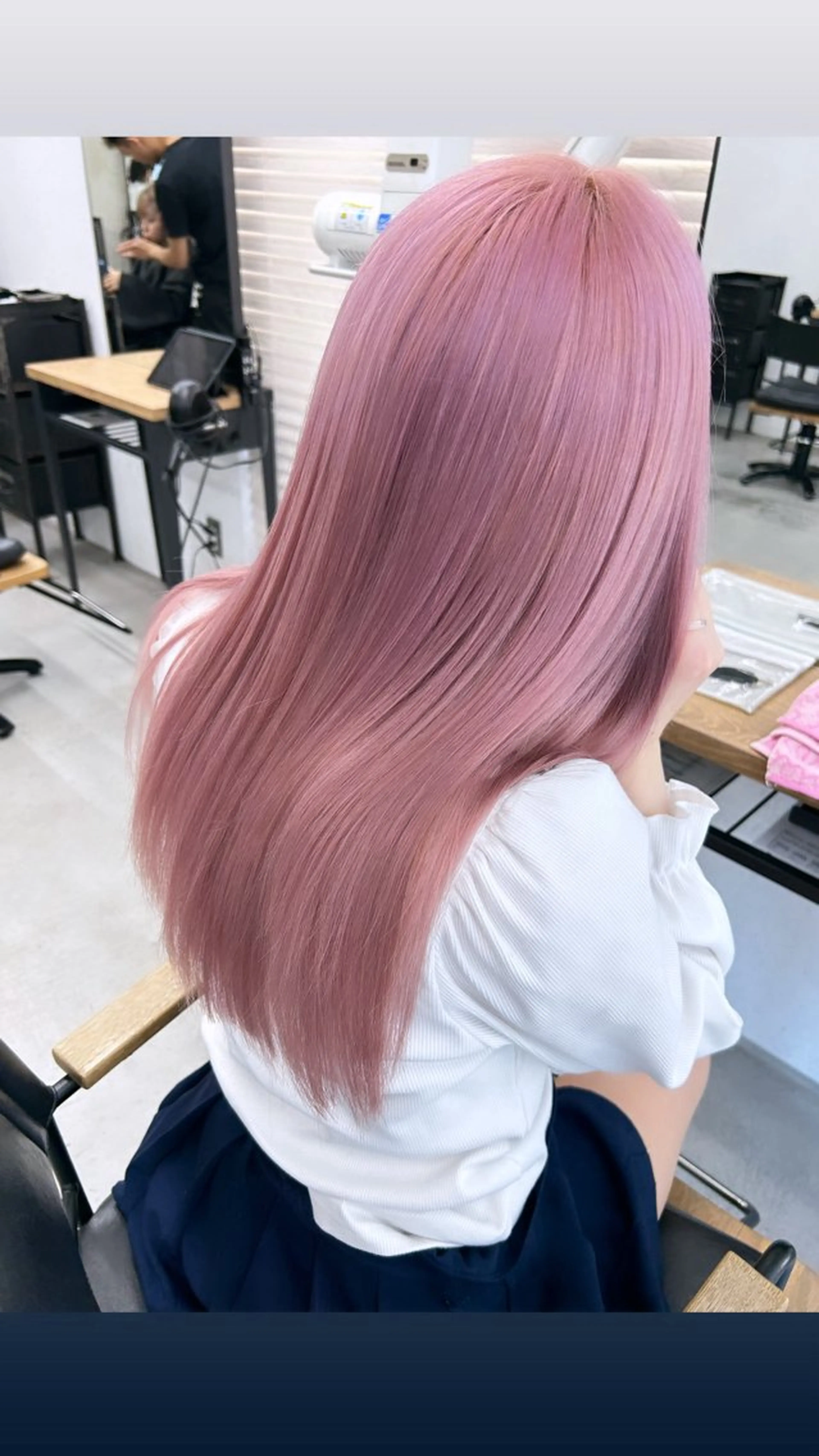 ロング カラー ピンクカラー カット ヘアカラー トリートメント 🧸艶々韓国ヘア 🧁mizunaのヘアスタイル