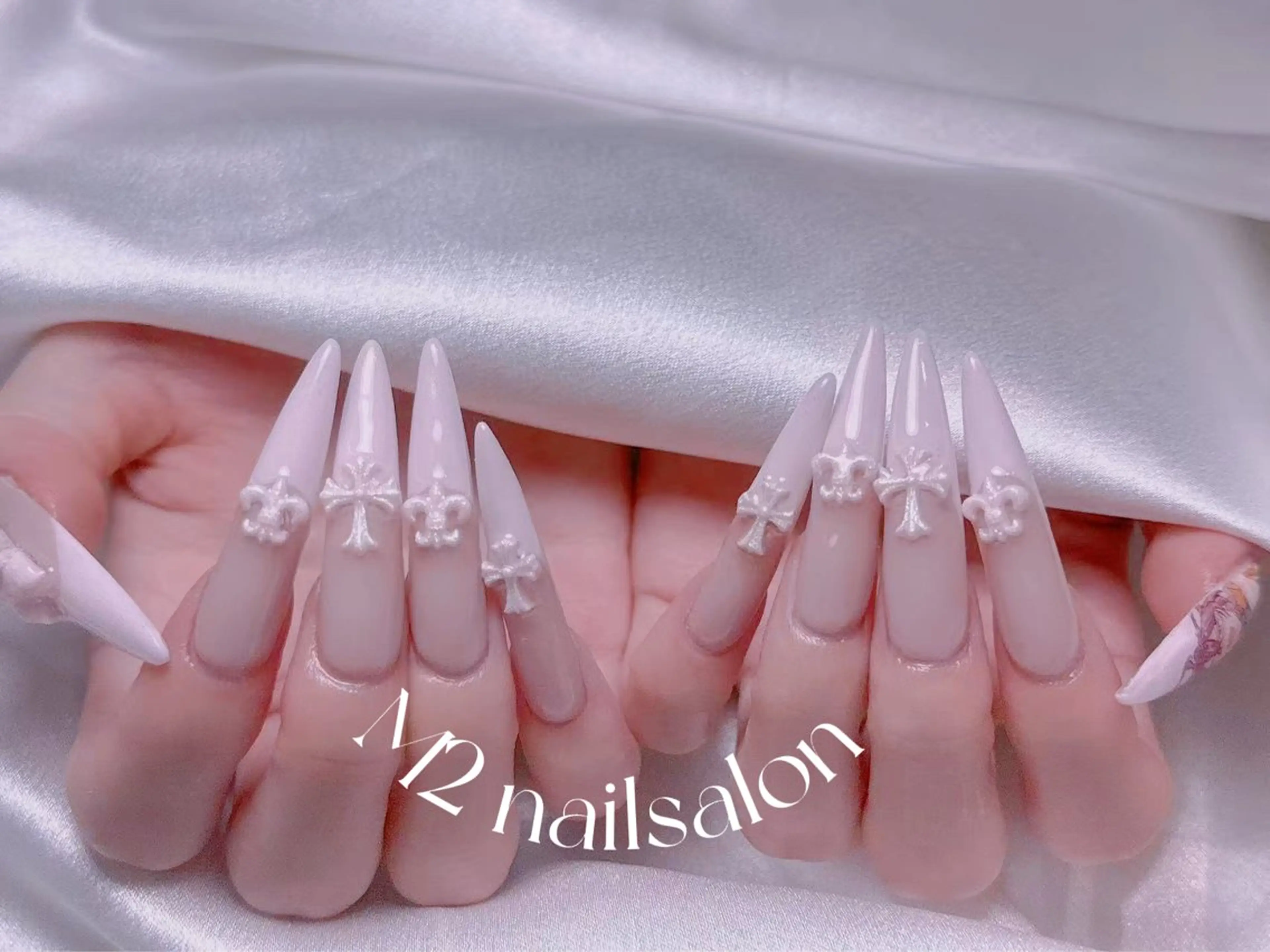 ネイル ハンドネイル 長さだし専門店 M2　rikaのネイルデザイン