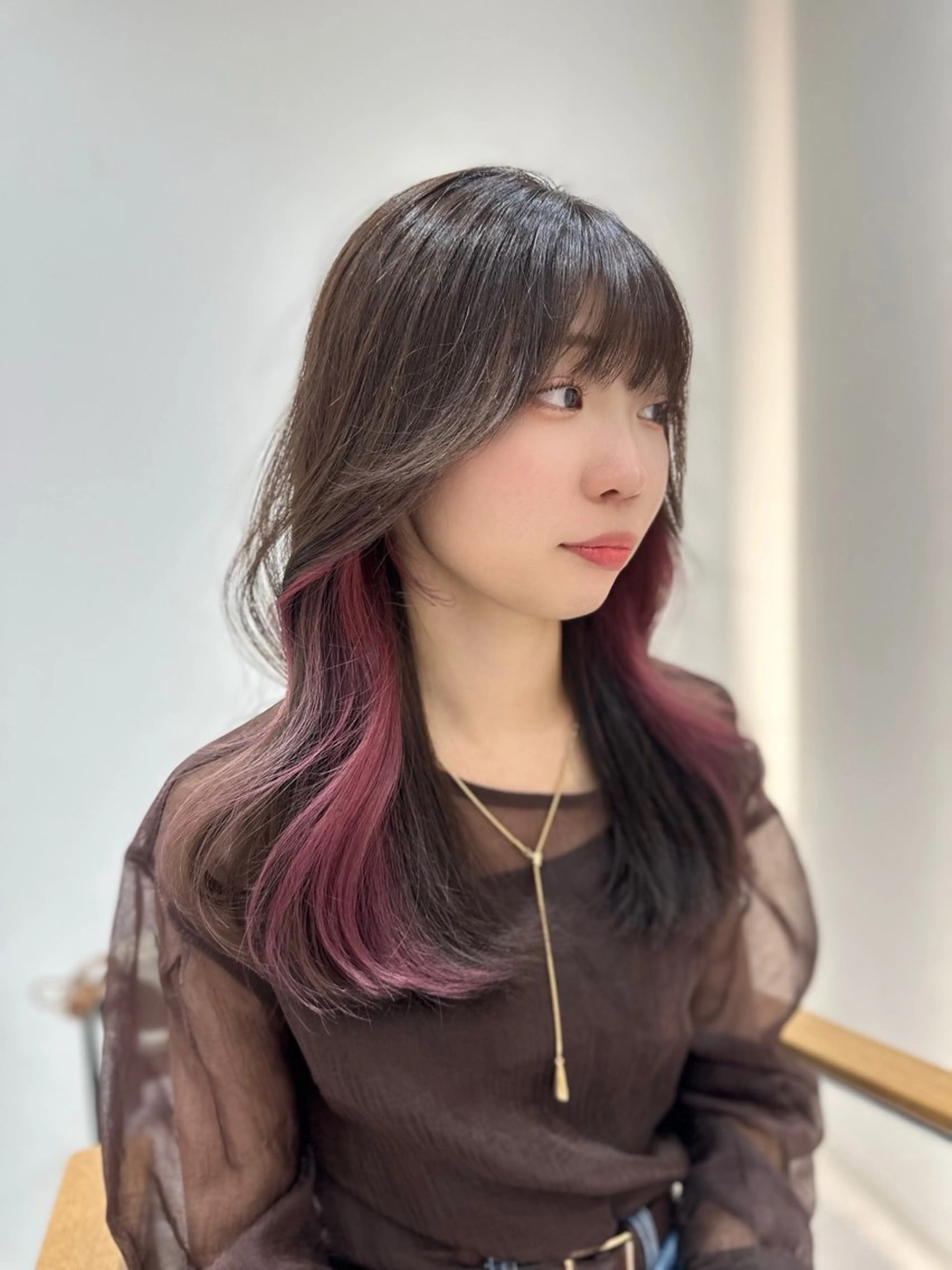 セミロング カラー アディクシーカラー ブリーチ ケアブリーチ デザインカラー ダブルカラー 韓国ヘア顔周りカット 艶髪ベージュtamaのヘアスタイル