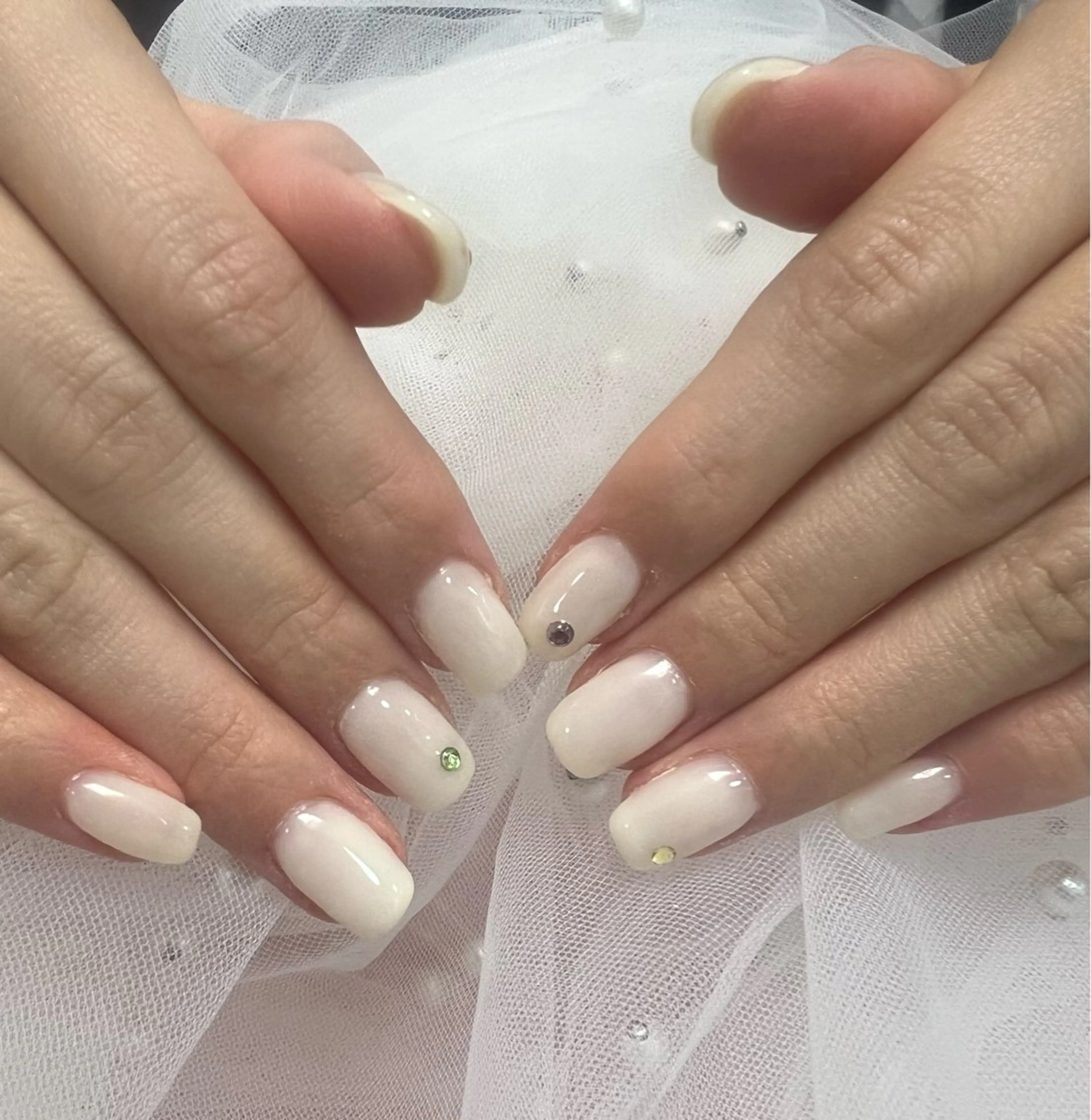 ネイル アートネイル チークネイル 成人式 長さ出し フットネイル ハンドネイル フットネイル ハンドケア YK Rinのネイルデザイン