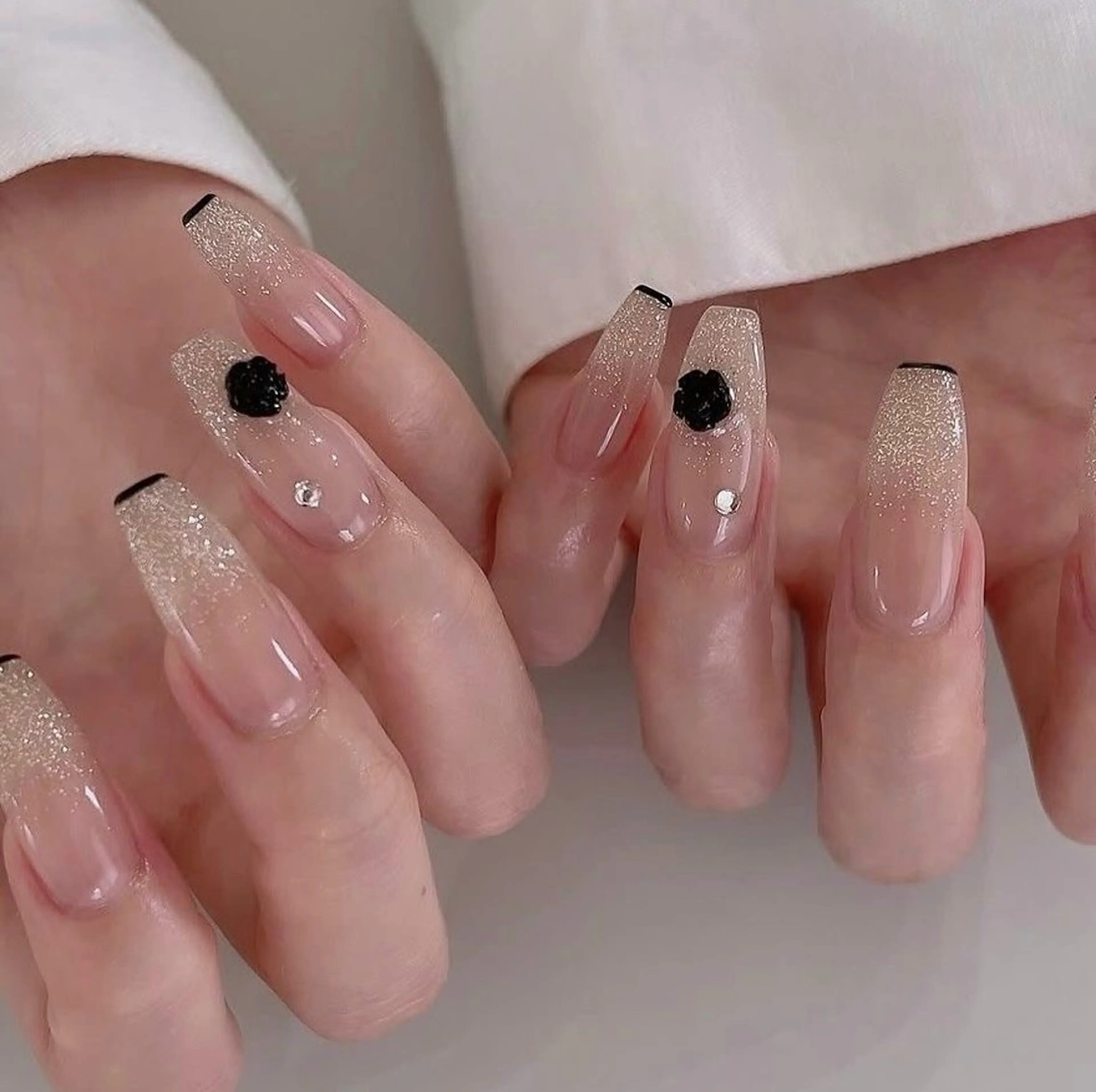 ミディアム 韓国風ヘア Aila Nail ShinOkubo所属・Aila Nail ShinOkuboのネイルデザイン
