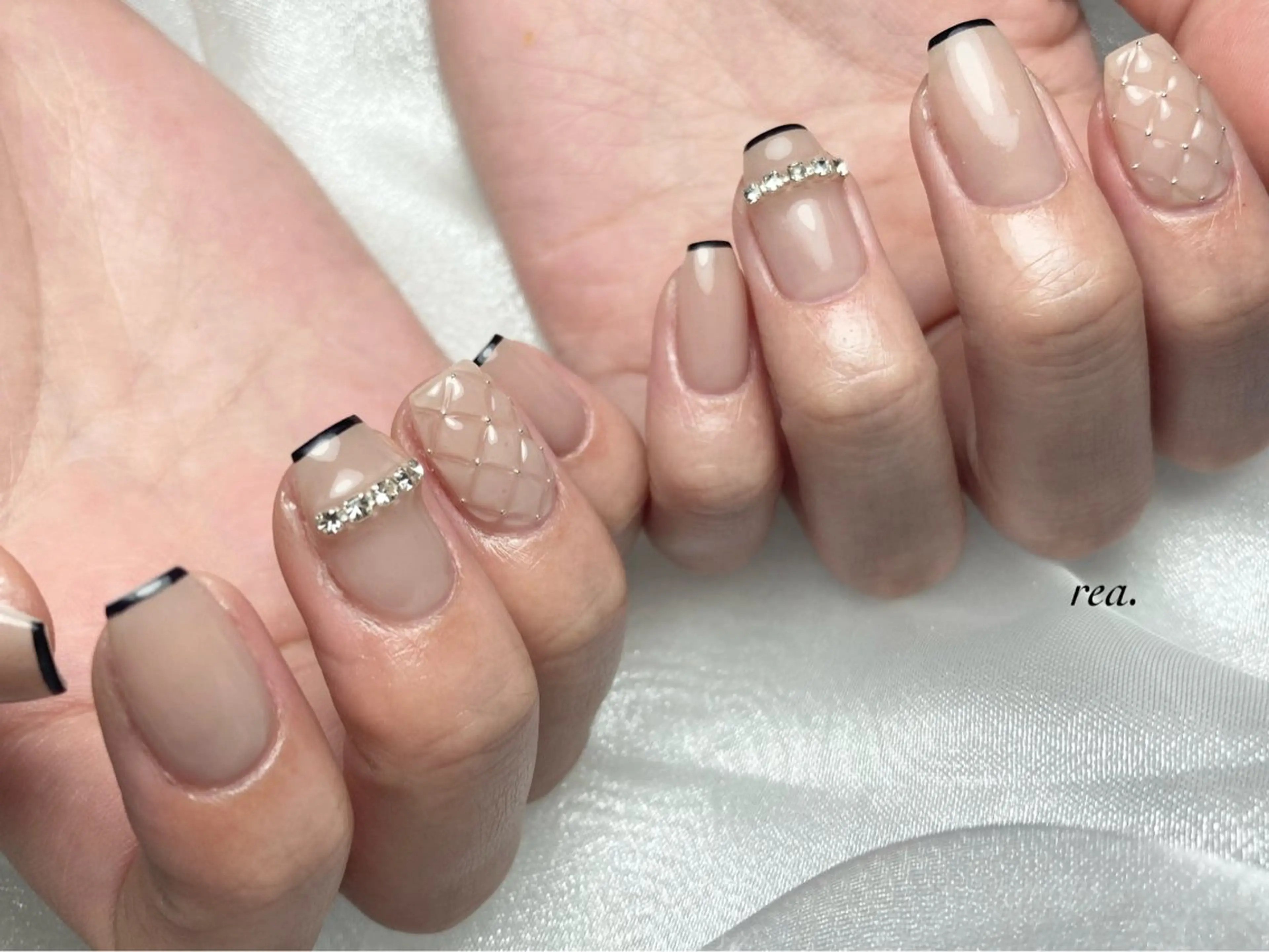 ネイル ハンドネイル フットネイル rea .のネイルデザイン