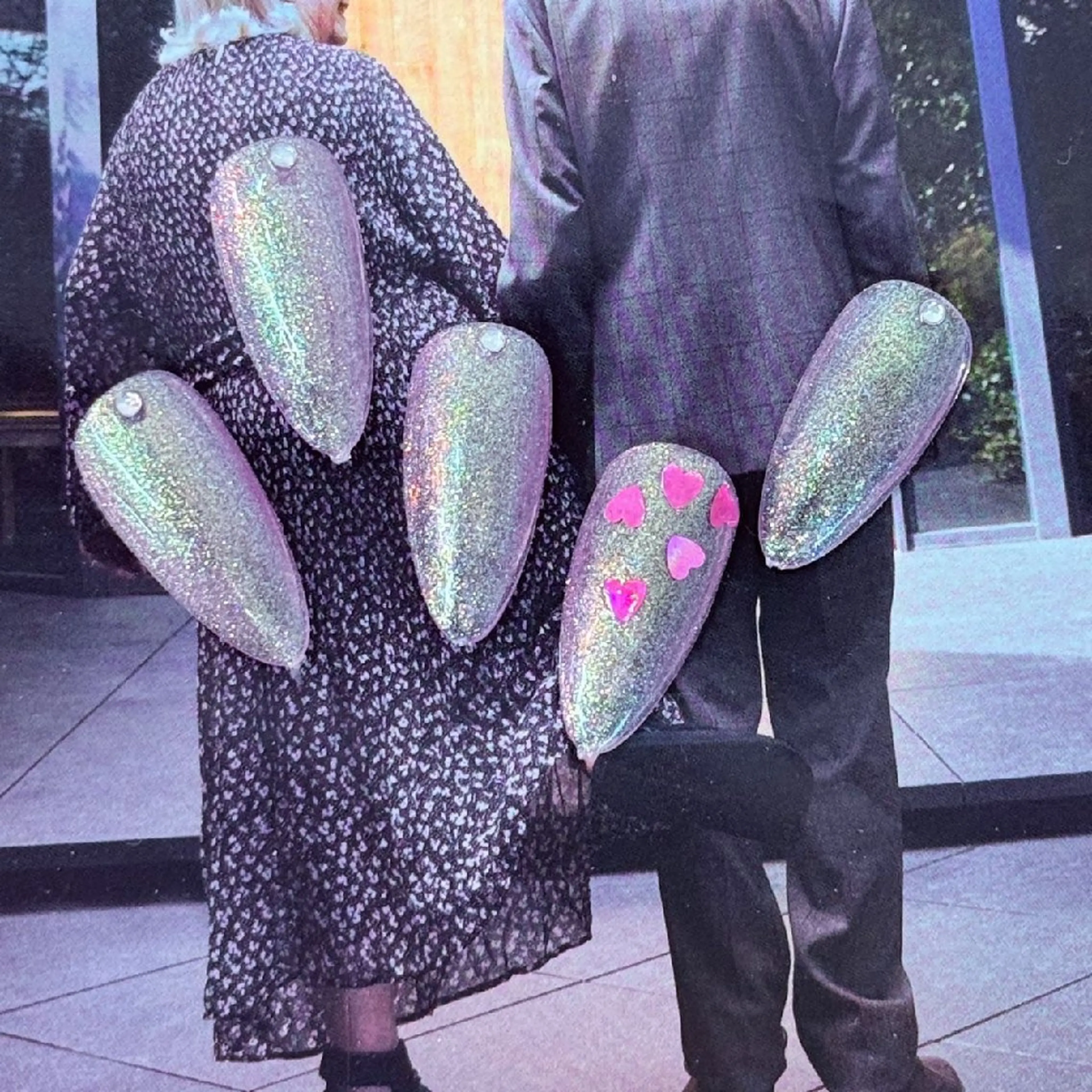 ネイル ハンドネイル グロー ネイルのネイルデザイン