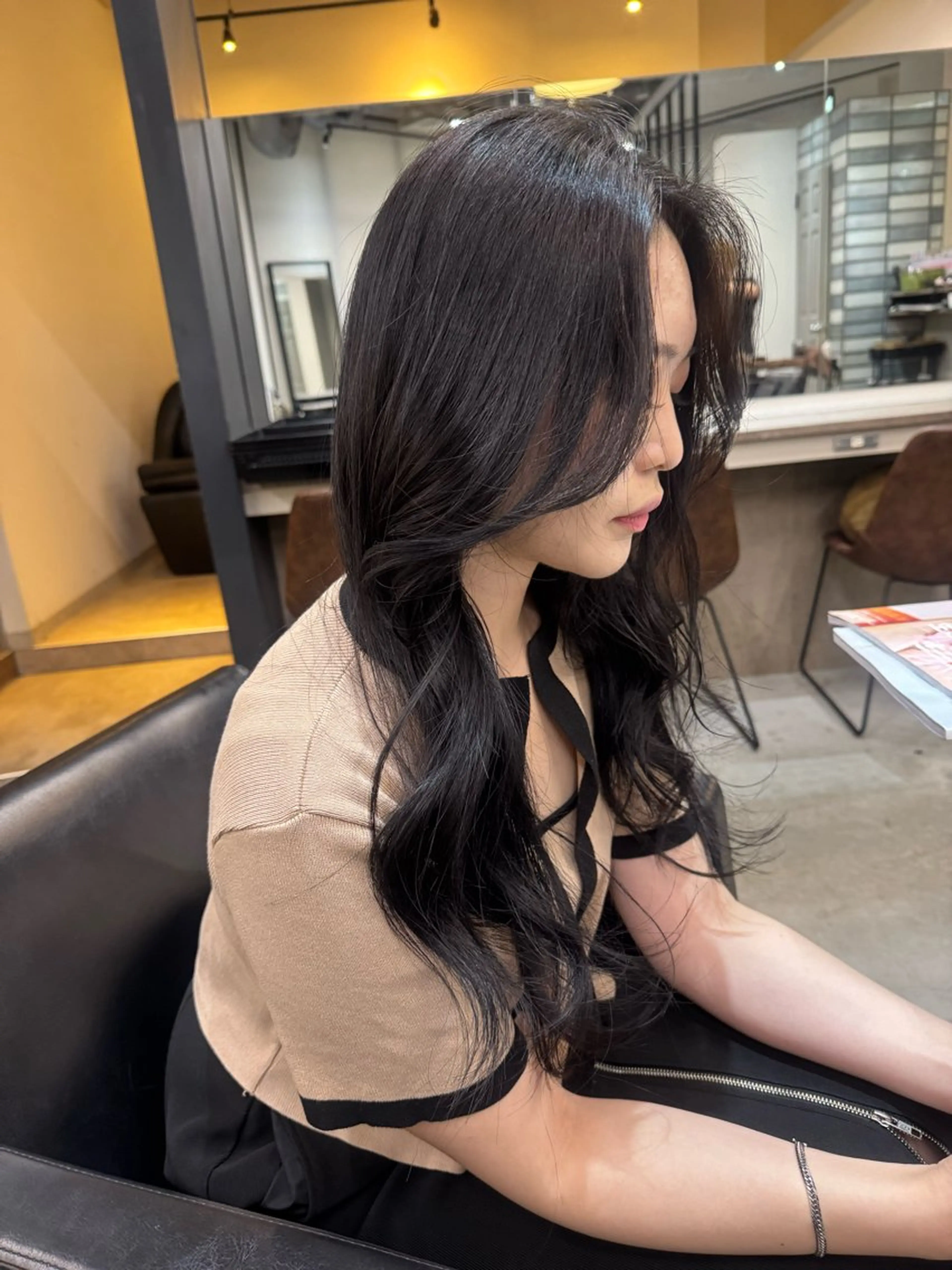 ロング カラー カット ヘアカラー トリートメント 韓国ヘア🇰🇷 YUKINAのヘアスタイル