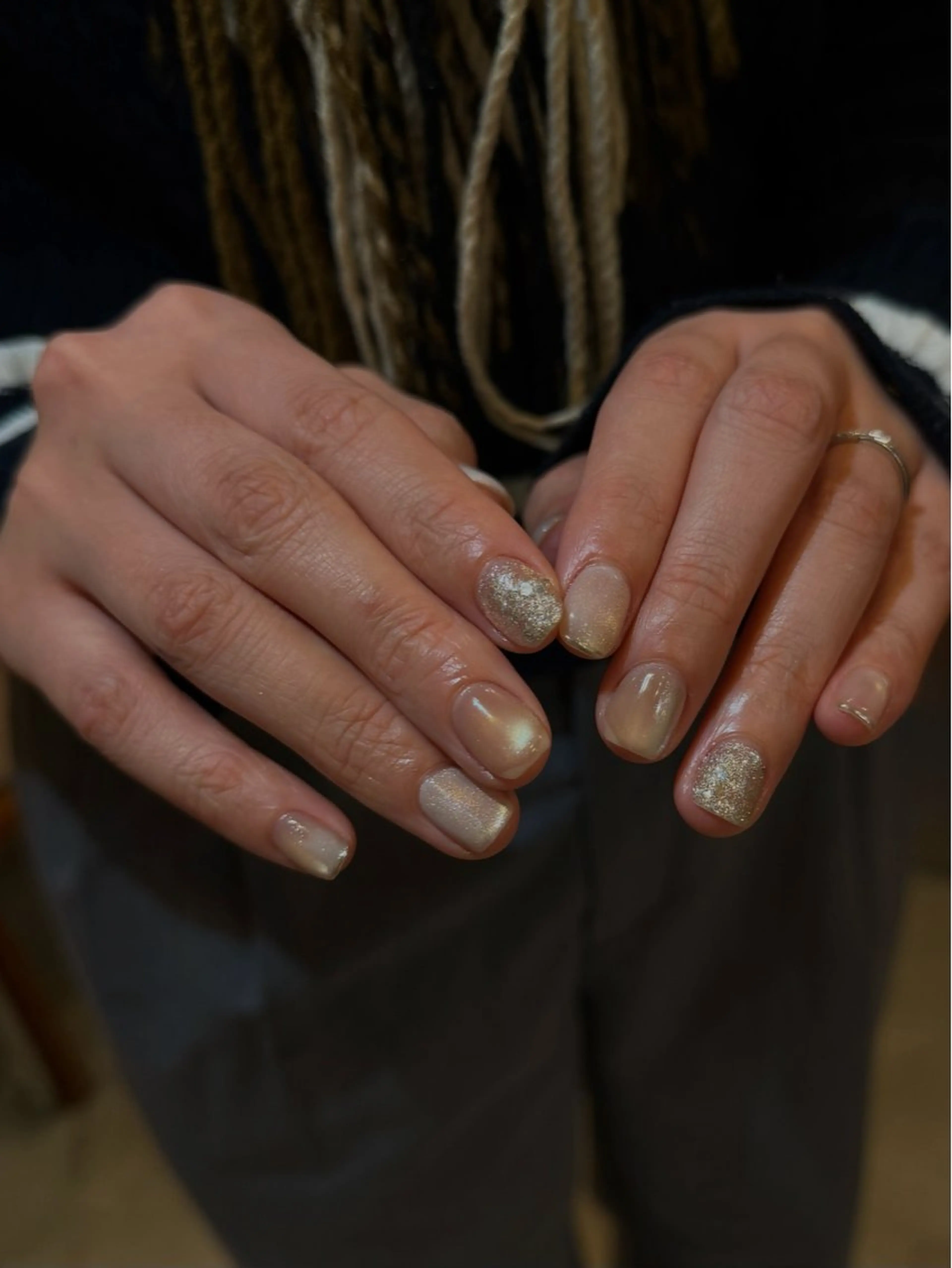 ネイル シルバー ハンドネイル Satoril..nail room所属・石田 祥子のネイルデザイン