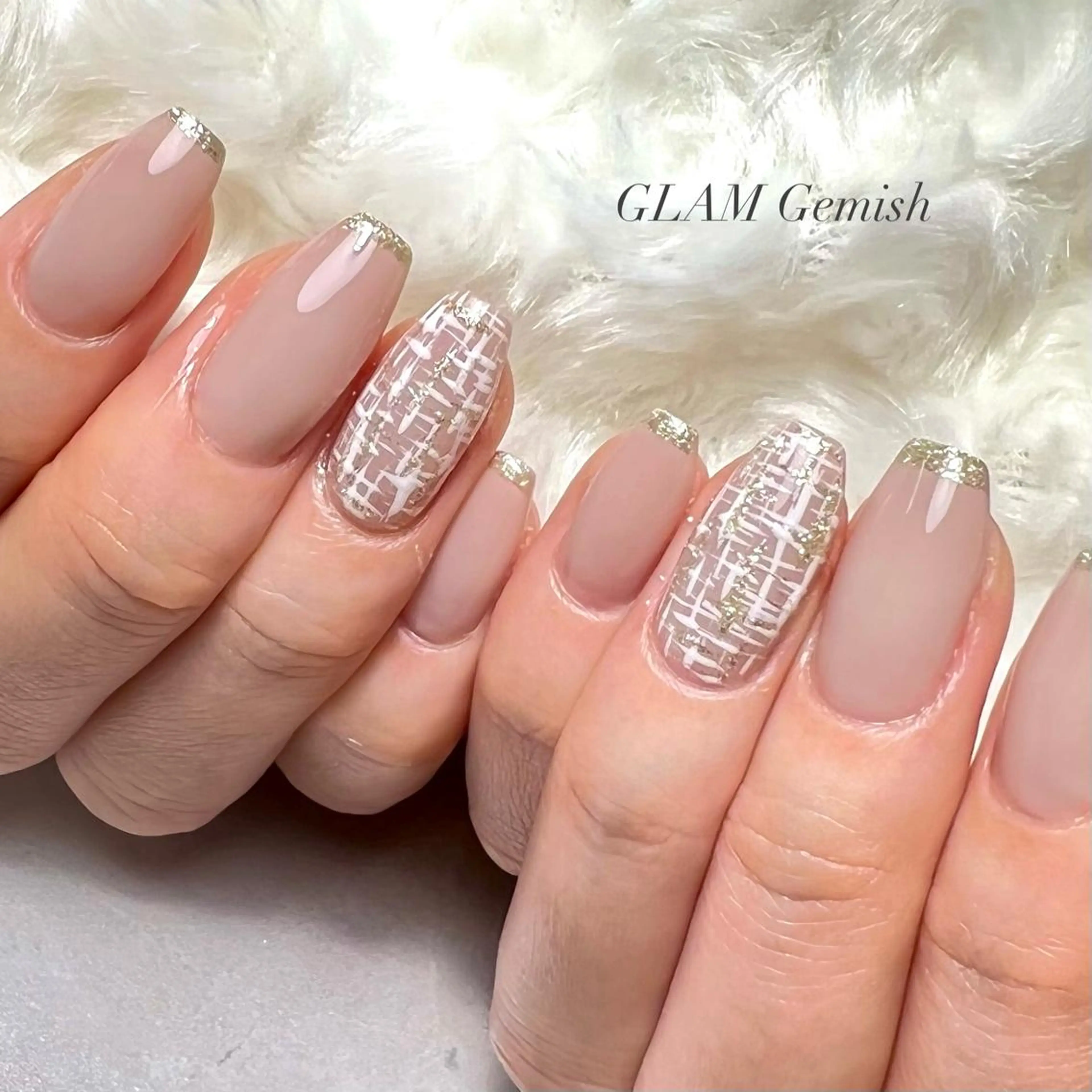 ネイル 持ち込み ツイードネイル 藤崎 恵梨香のネイルデザイン