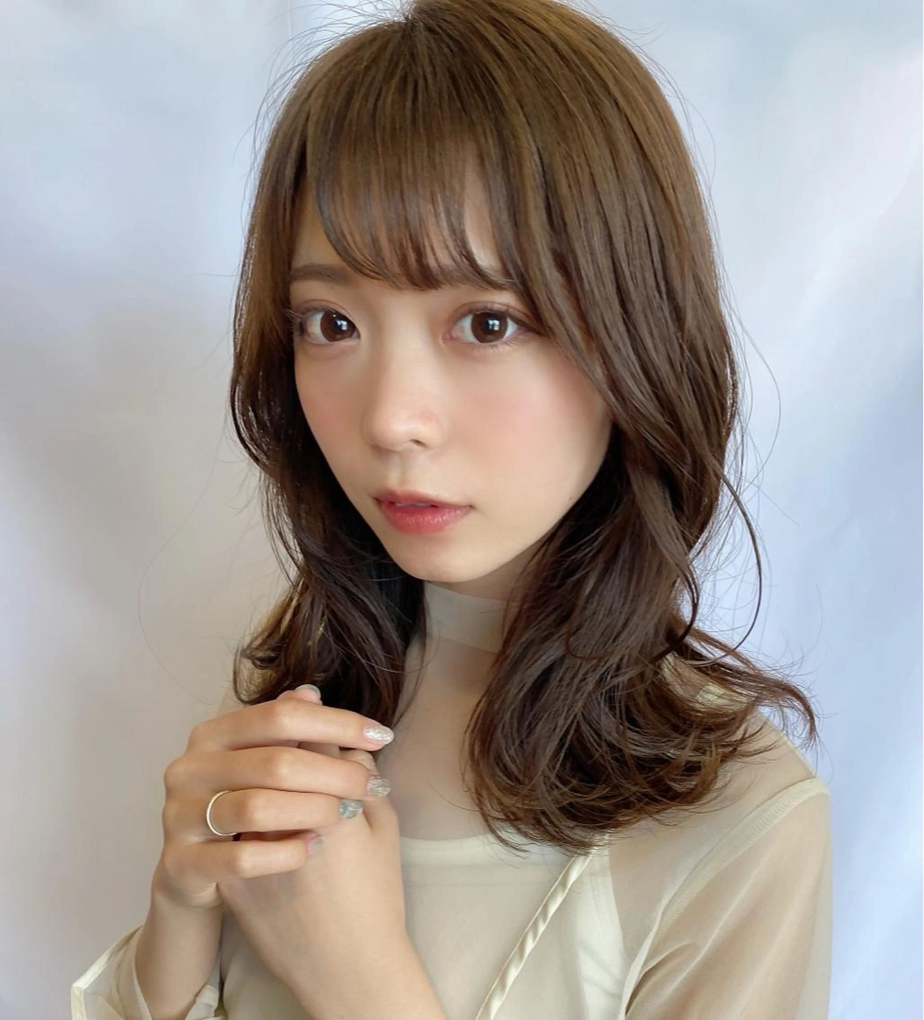 セミロング カラー ベージュカラー ブラウンカラー くびれヘア 髪質改善 縮毛矯正 🧡くびれヘア/前髪 顔周り🧡久原結衣のヘアスタイル