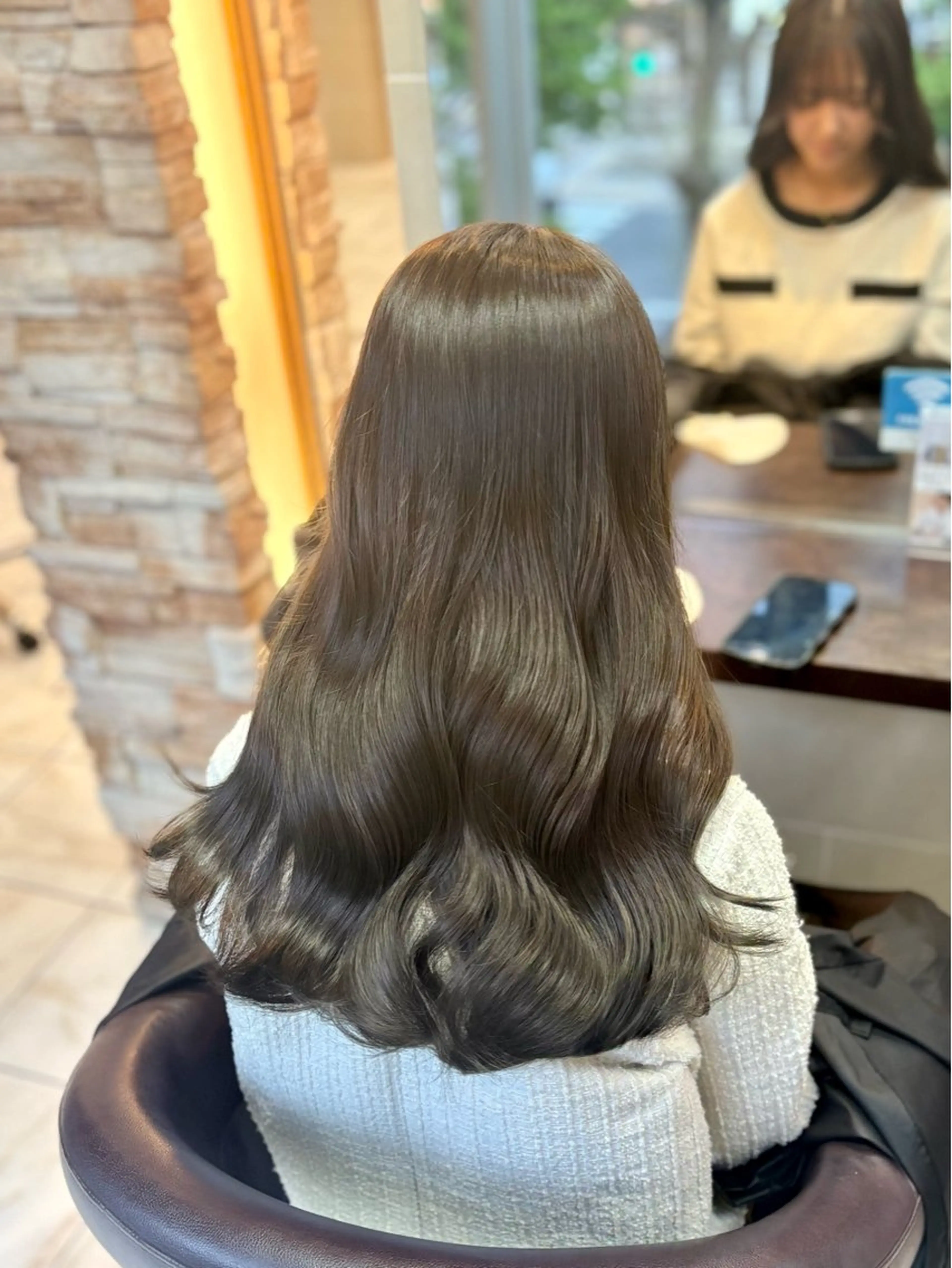 ロング カラー 🎀透明感カラー 🐈ナズナのヘアスタイル