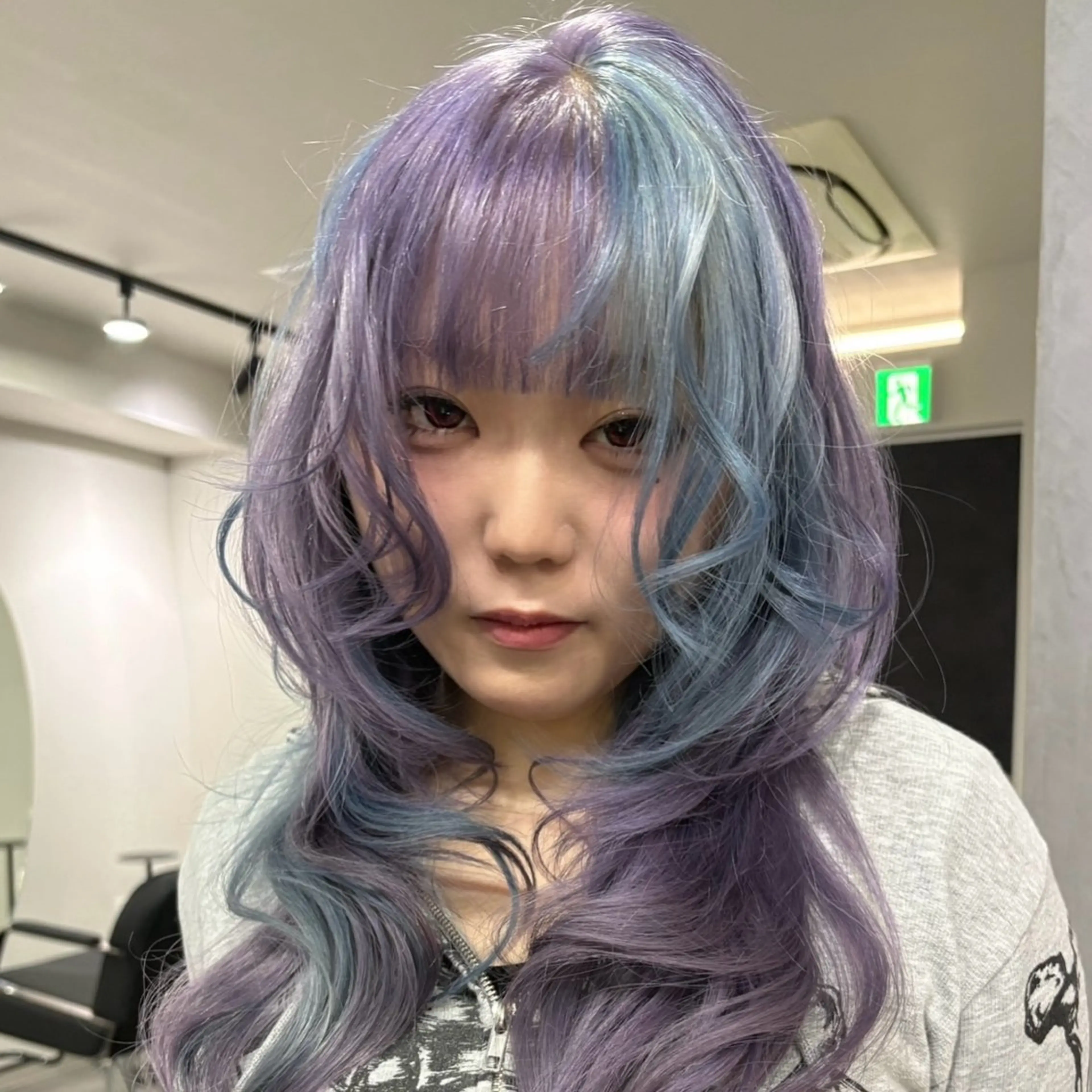 ロング カラー ヘアアレンジ ヘアカラー 🌈【🎀ヘアデザイ ナー🎀】✨ノン✨のヘアスタイル