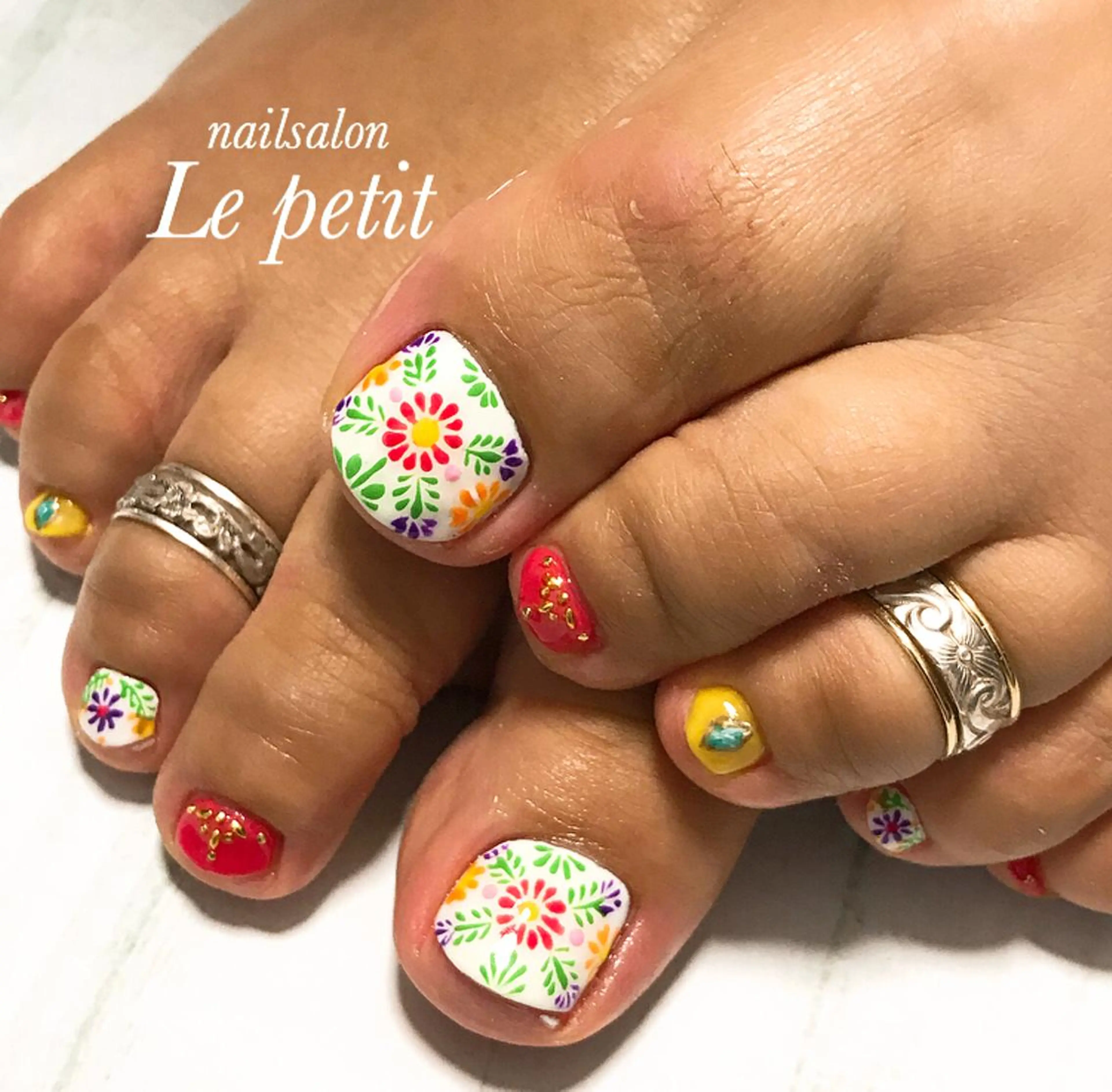 ネイル 石野 広佳のネイルデザイン