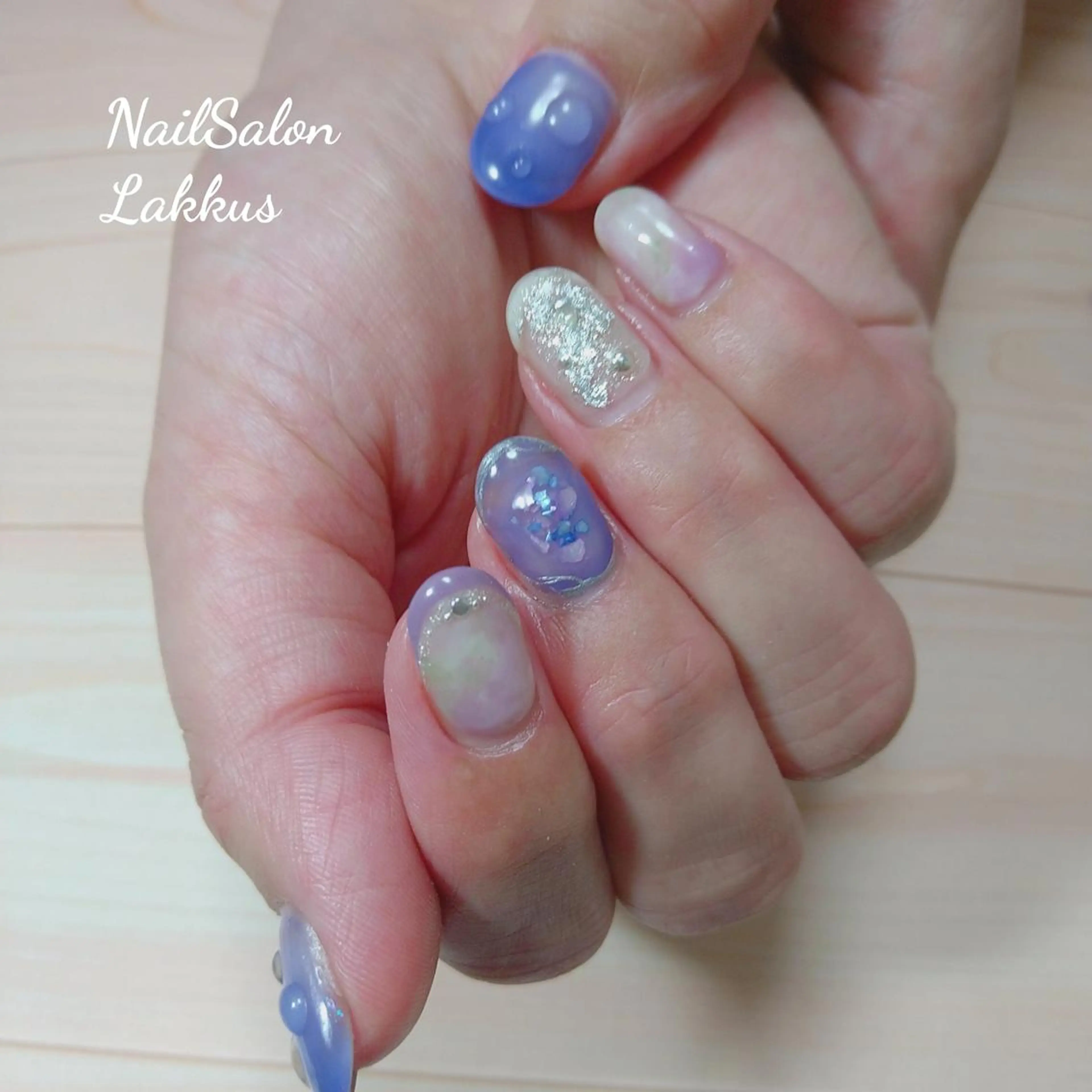 ネイル Lakkus N－Aのネイルデザイン