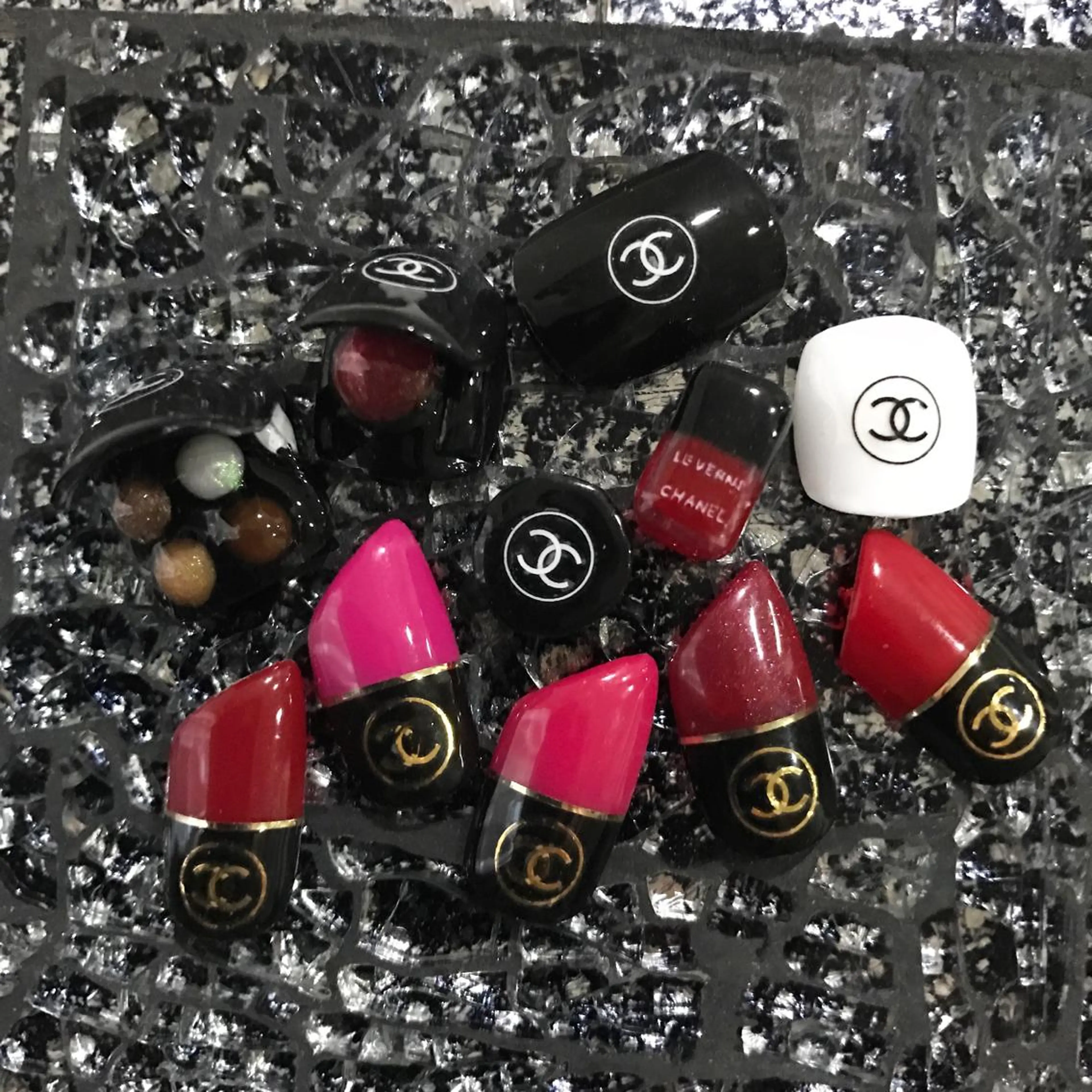 ネイル 渋谷ビュレネイル Kaoruのネイルデザイン