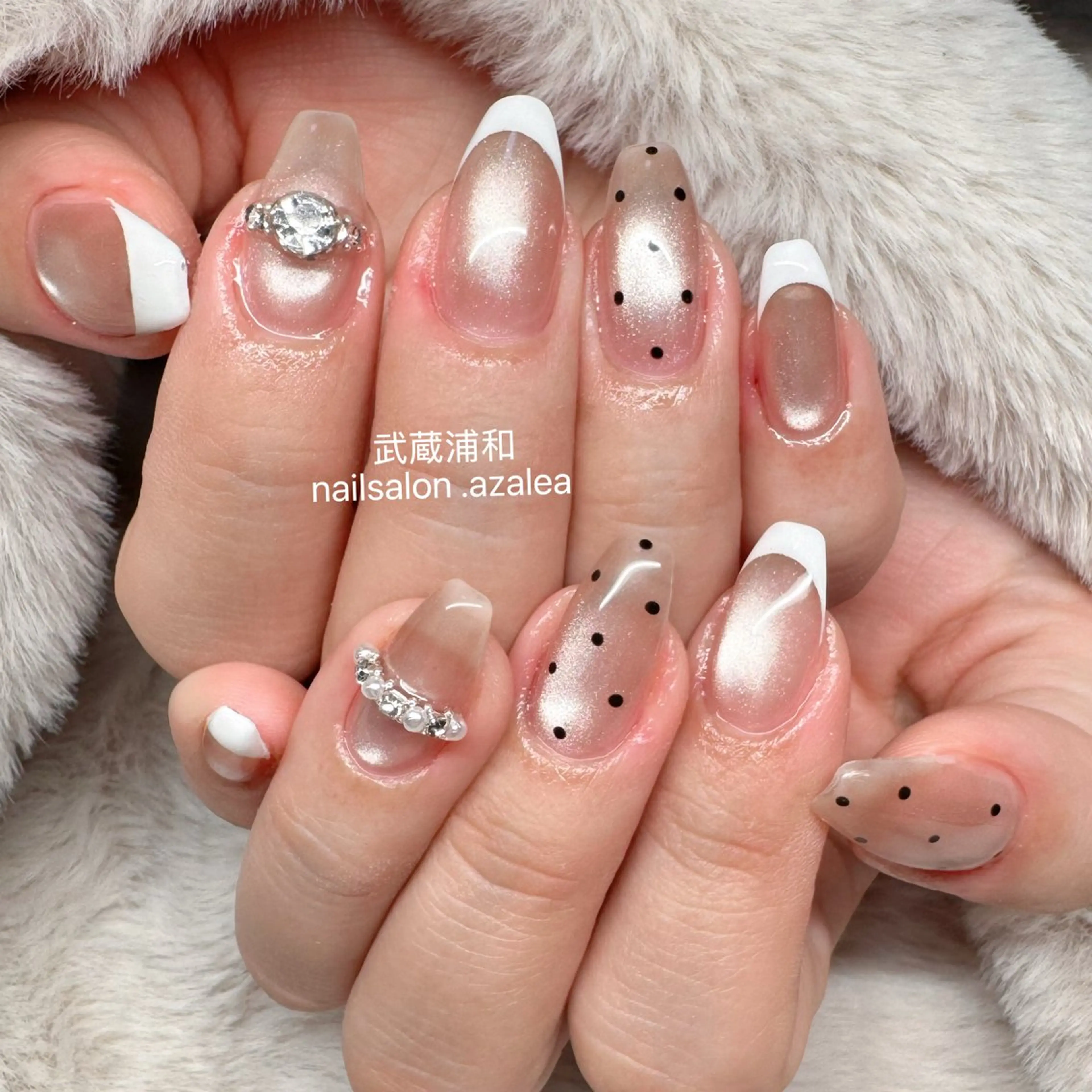 ネイル ハンドネイル R inのネイルデザイン