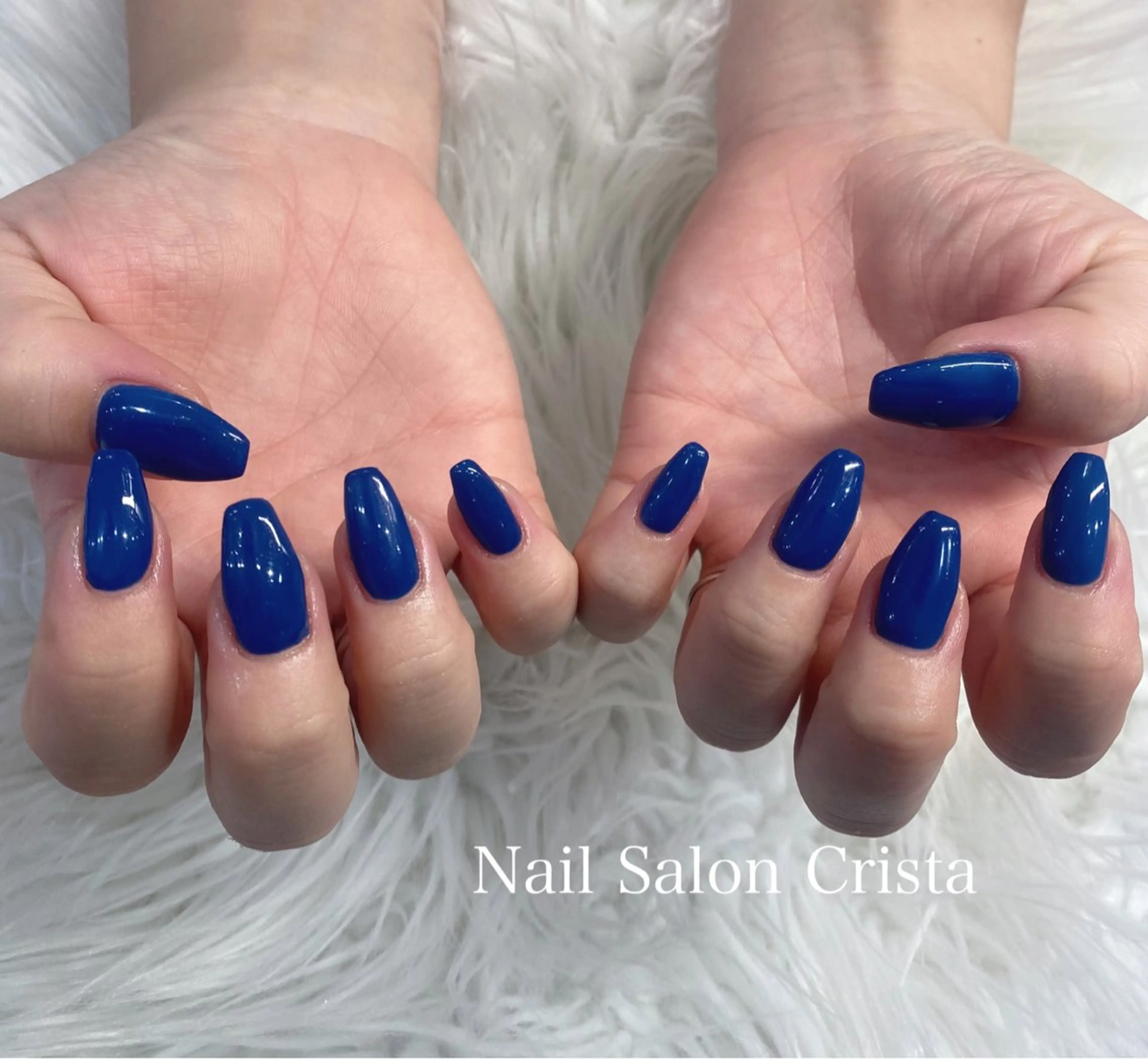 ネイル ブルー ジェルネイル ワンカラーネイル パラジェル ハンドネイル CRISTA所属・CRISTA MOMOのネイルデザイン