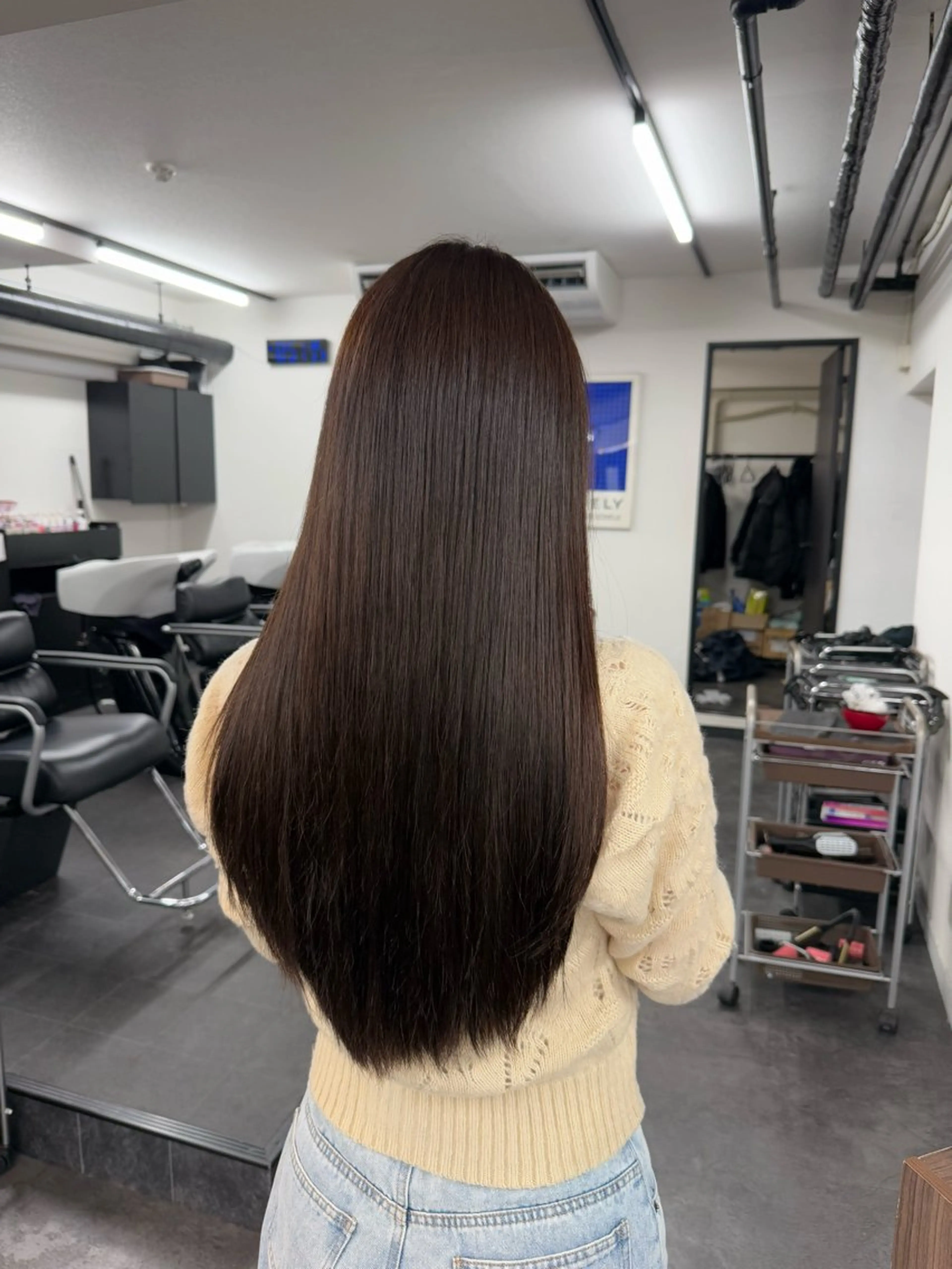 ロング ヘアカラー ぱつっとボブ/透明感 カラー/Ayakaのヘアスタイル