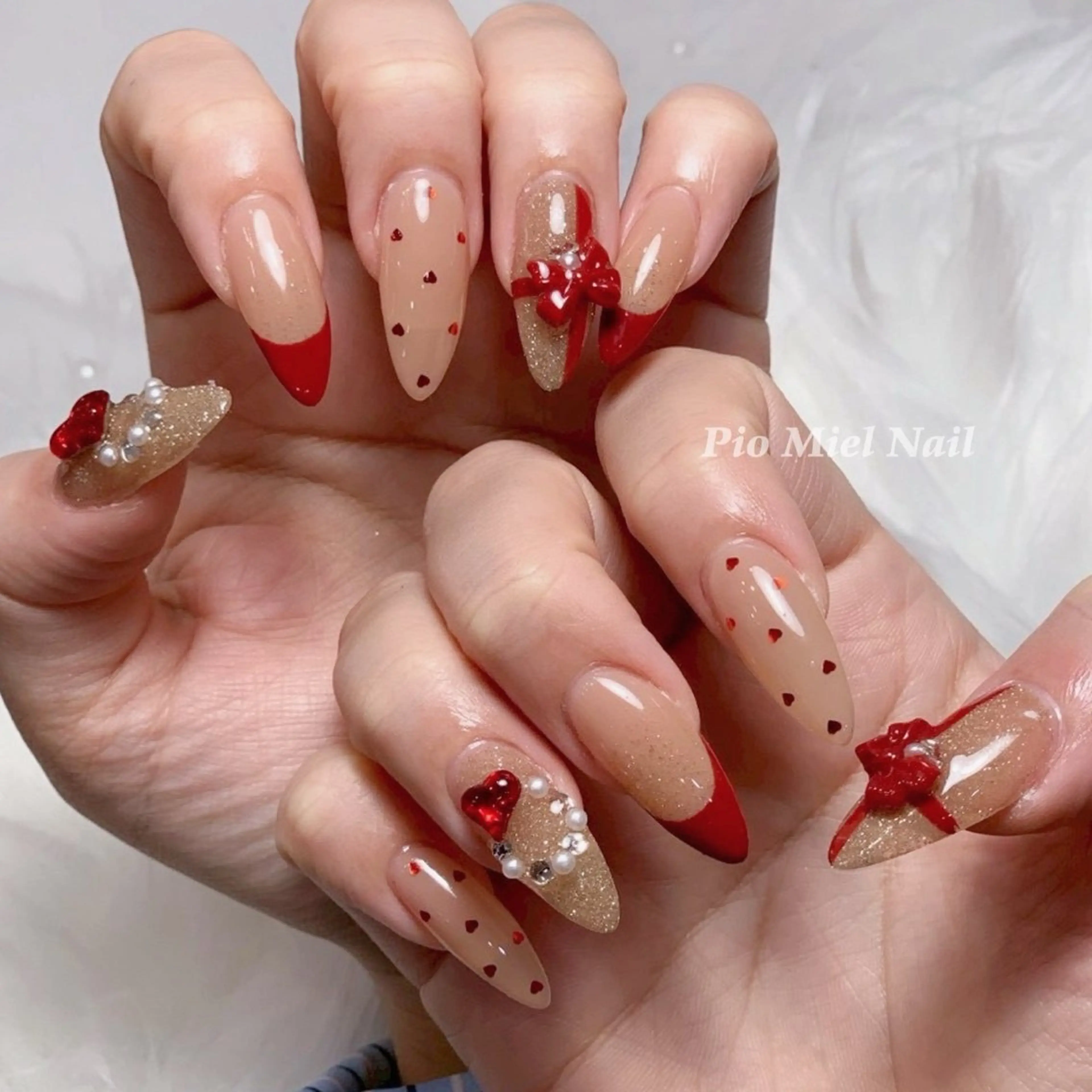 ネイル ハンドネイル HANA 長さだしのネイルデザイン