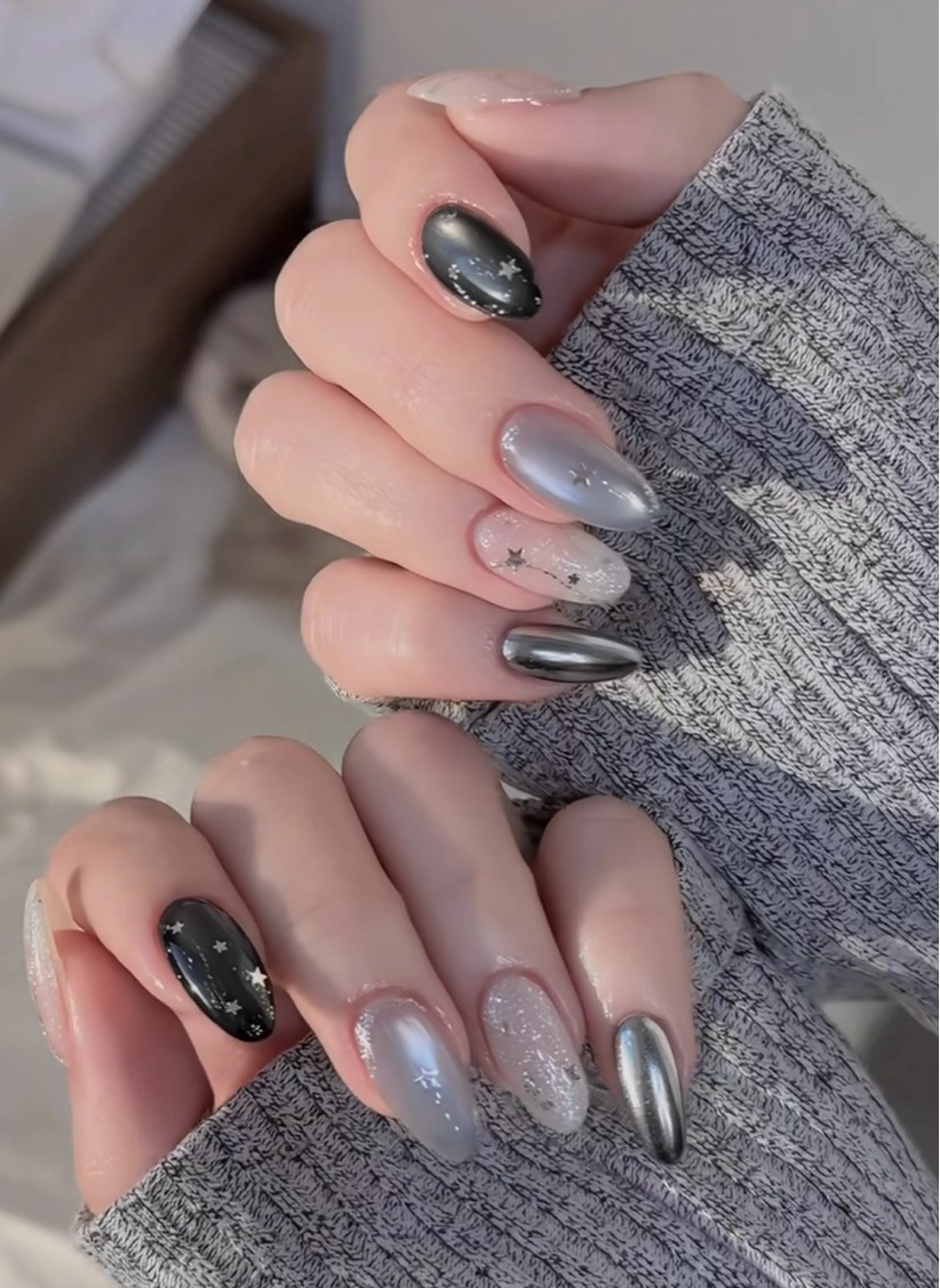 ネイル べっ甲ネイル チークネイル 成人式 長さ出し フラッシュネイル ハンドネイル ハンドケア For you. Nail Salonのネイルデザイン