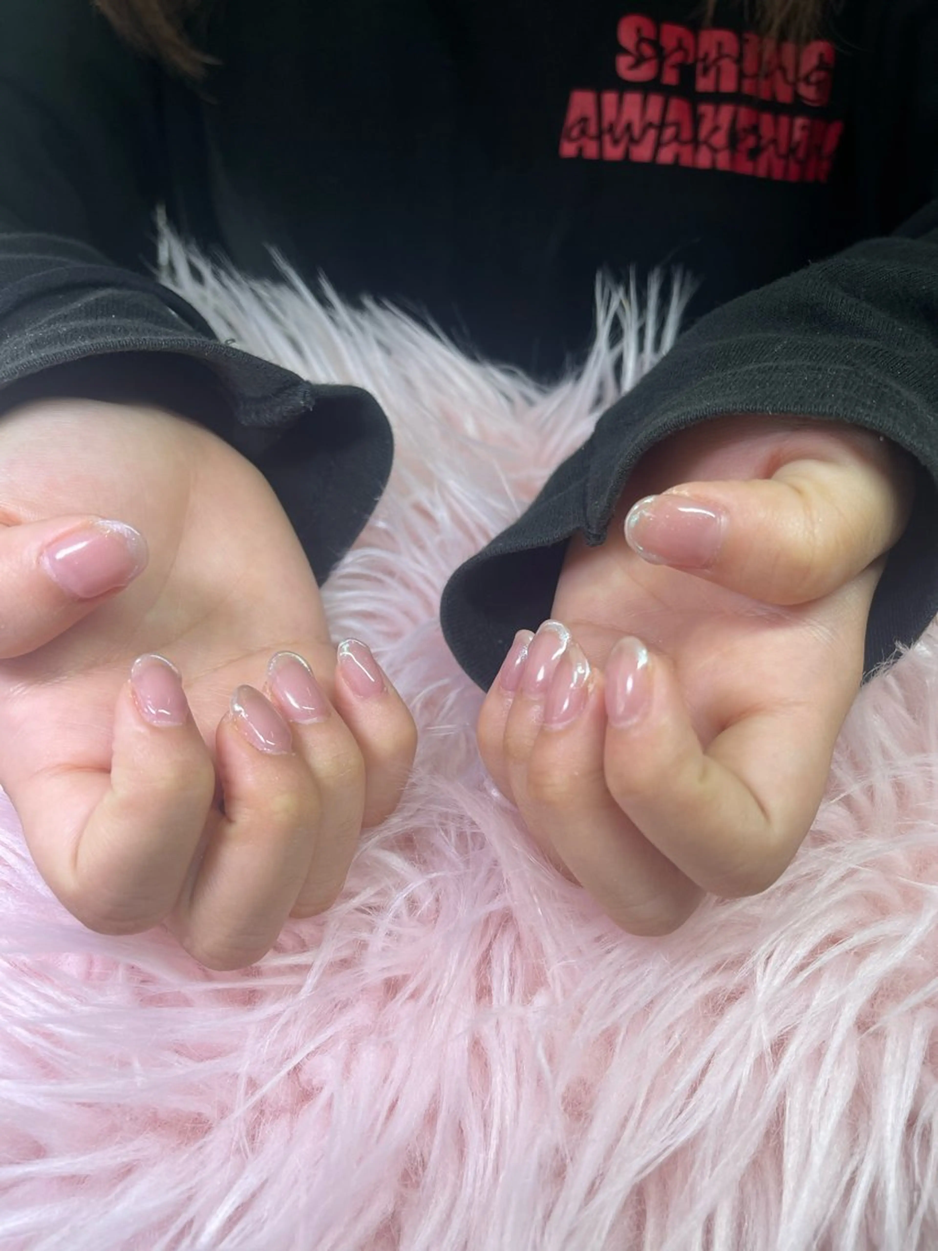 ネイル オーロラネイル ネイルサロンキュアイスト所属・キュアイスト アコパラジェル調布のネイルデザイン