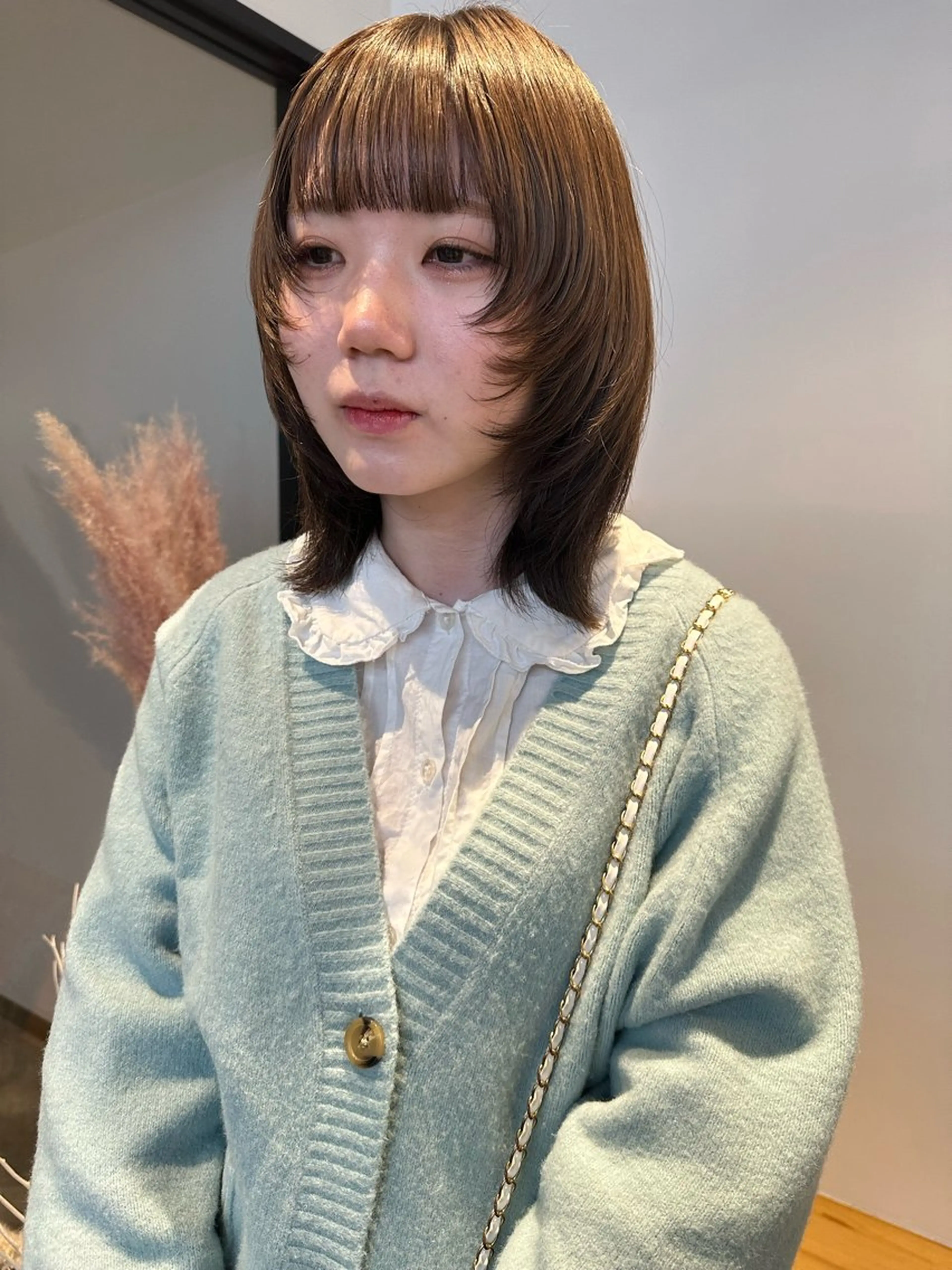 ミディアム カラー yuika .のヘアスタイル