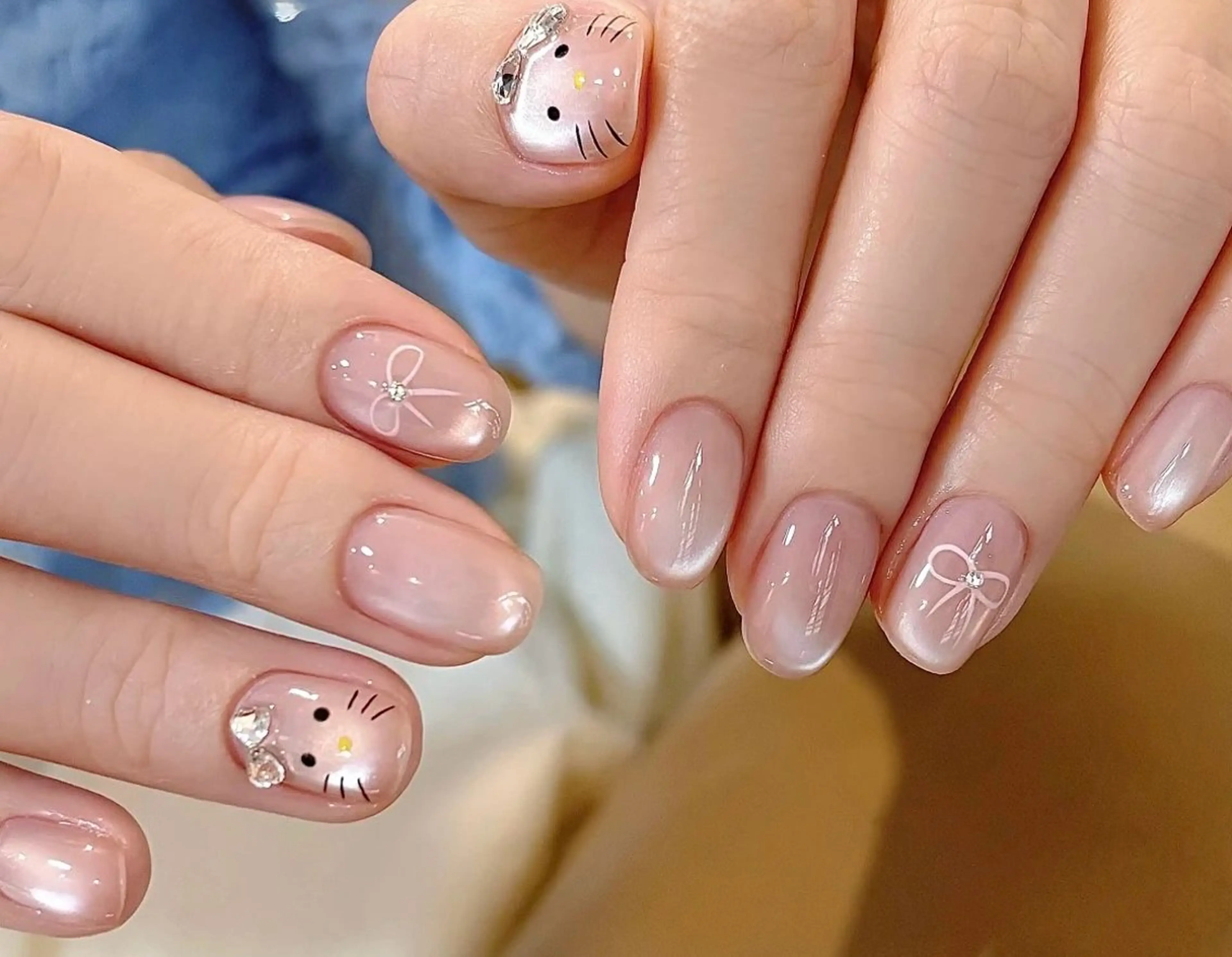 ネイル アートネイル ガーリー マグネットネイル リボン ハンドネイル ハンドケア DarkHoney 池袋店のネイルデザイン