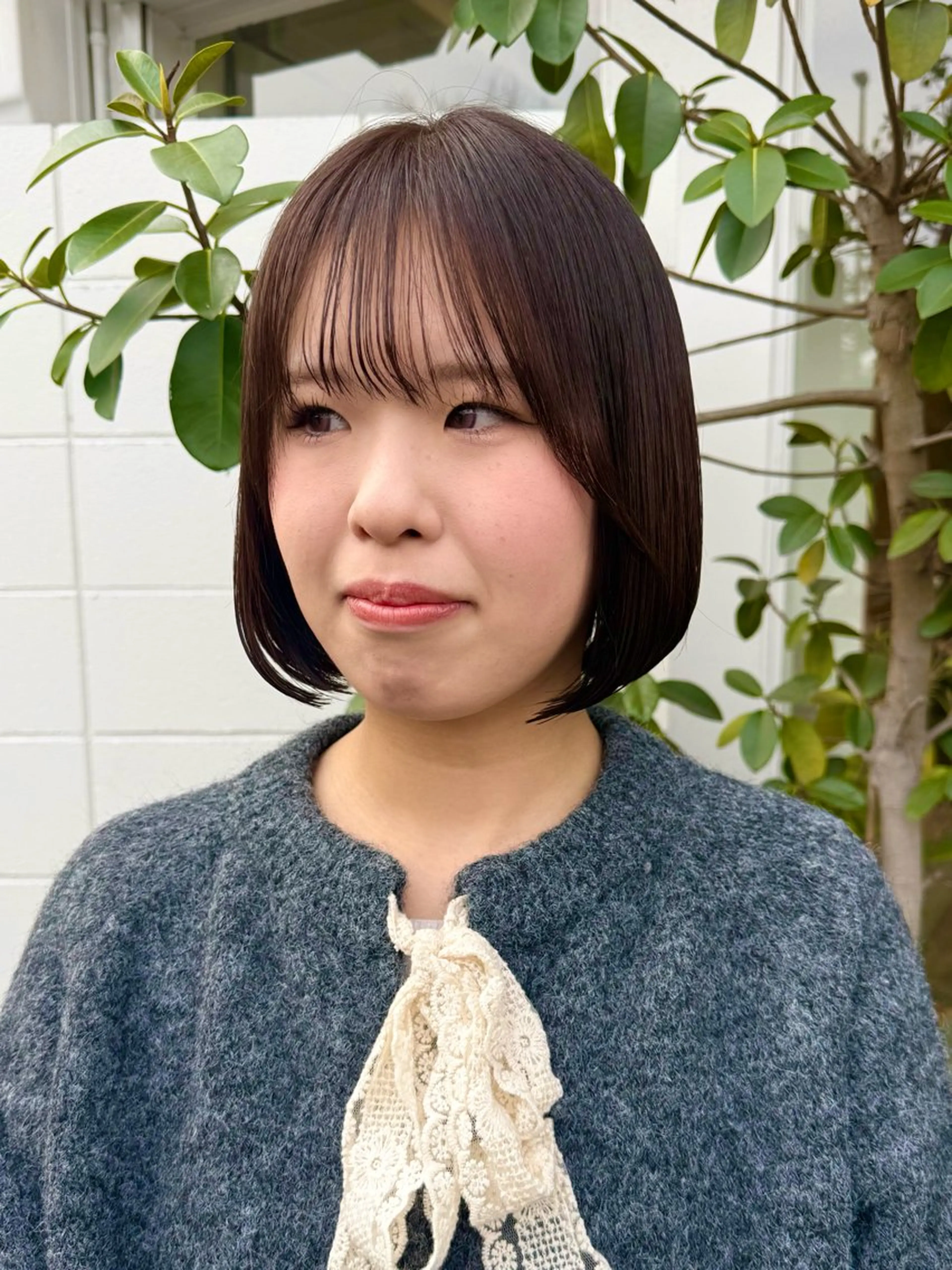 ミディアム カット ヘアカラー トリートメント 角岡 真帆のヘアスタイル