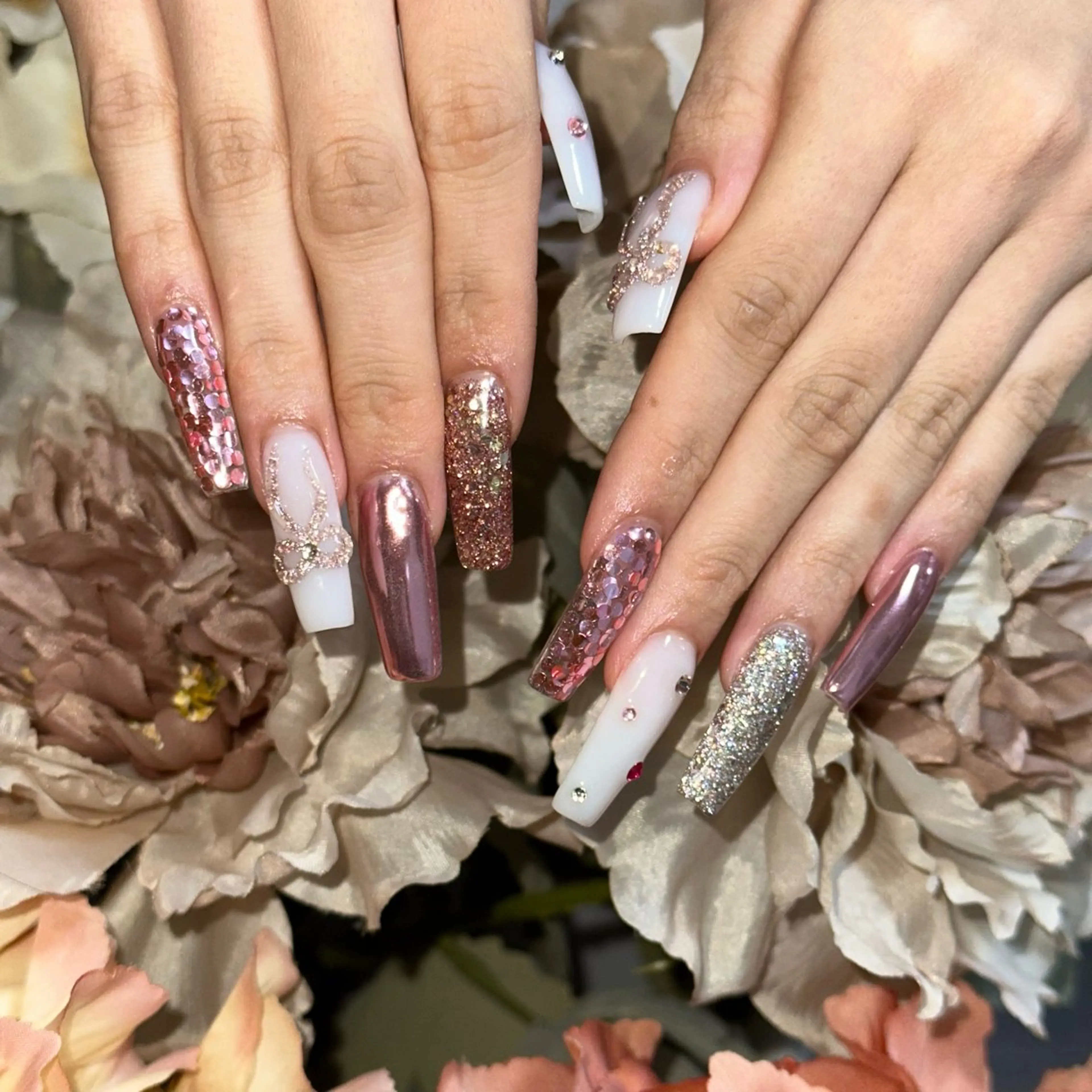 ロング BeautySalonKREI所属・KREI NORIKAのネイルデザイン