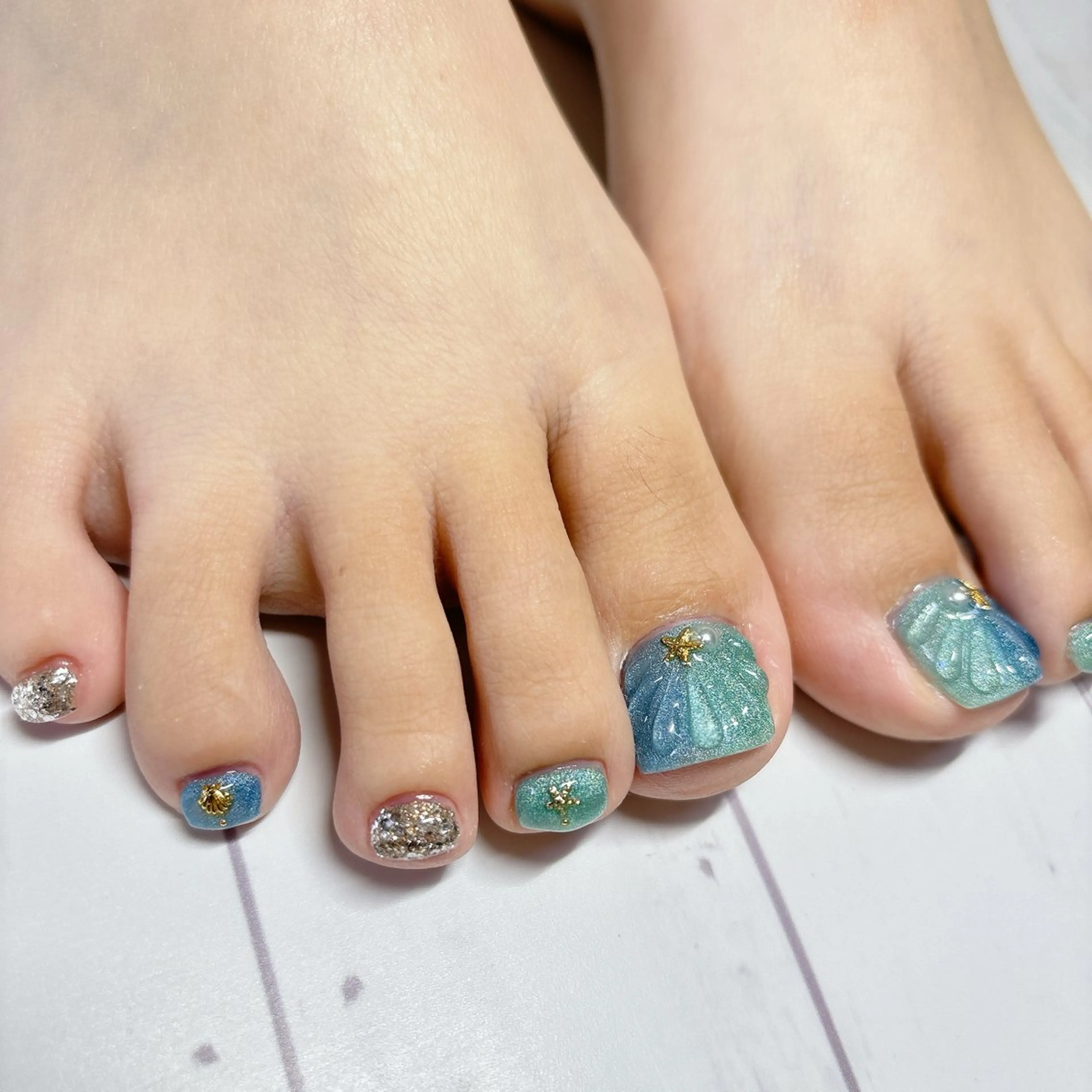 ネイル クレアトゥール華所属・クレアトゥール華 西村のネイルデザイン