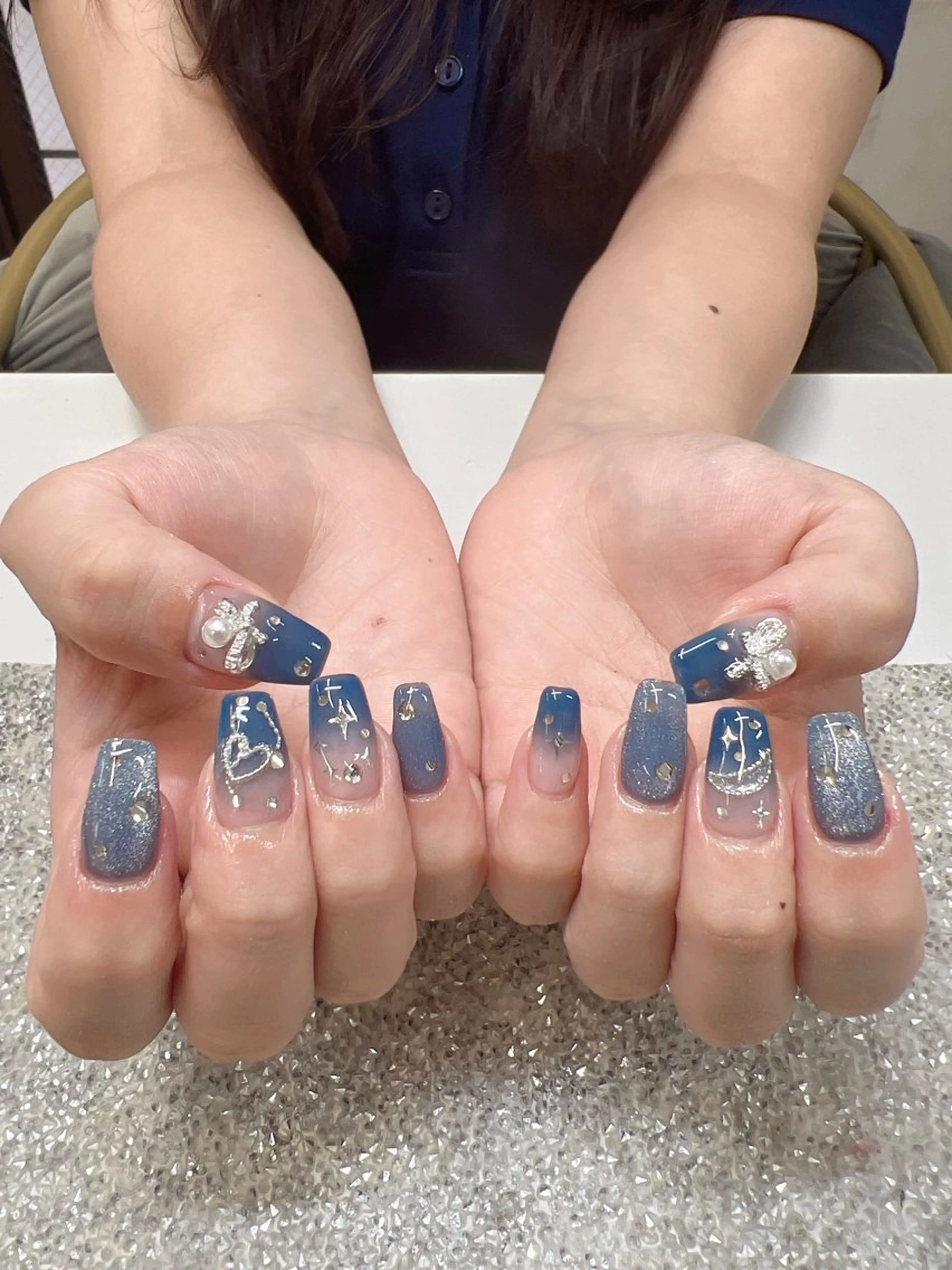 ネイル Guarendo錦糸町店所属・ガレンドウ 白澤 愛子のネイルデザイン