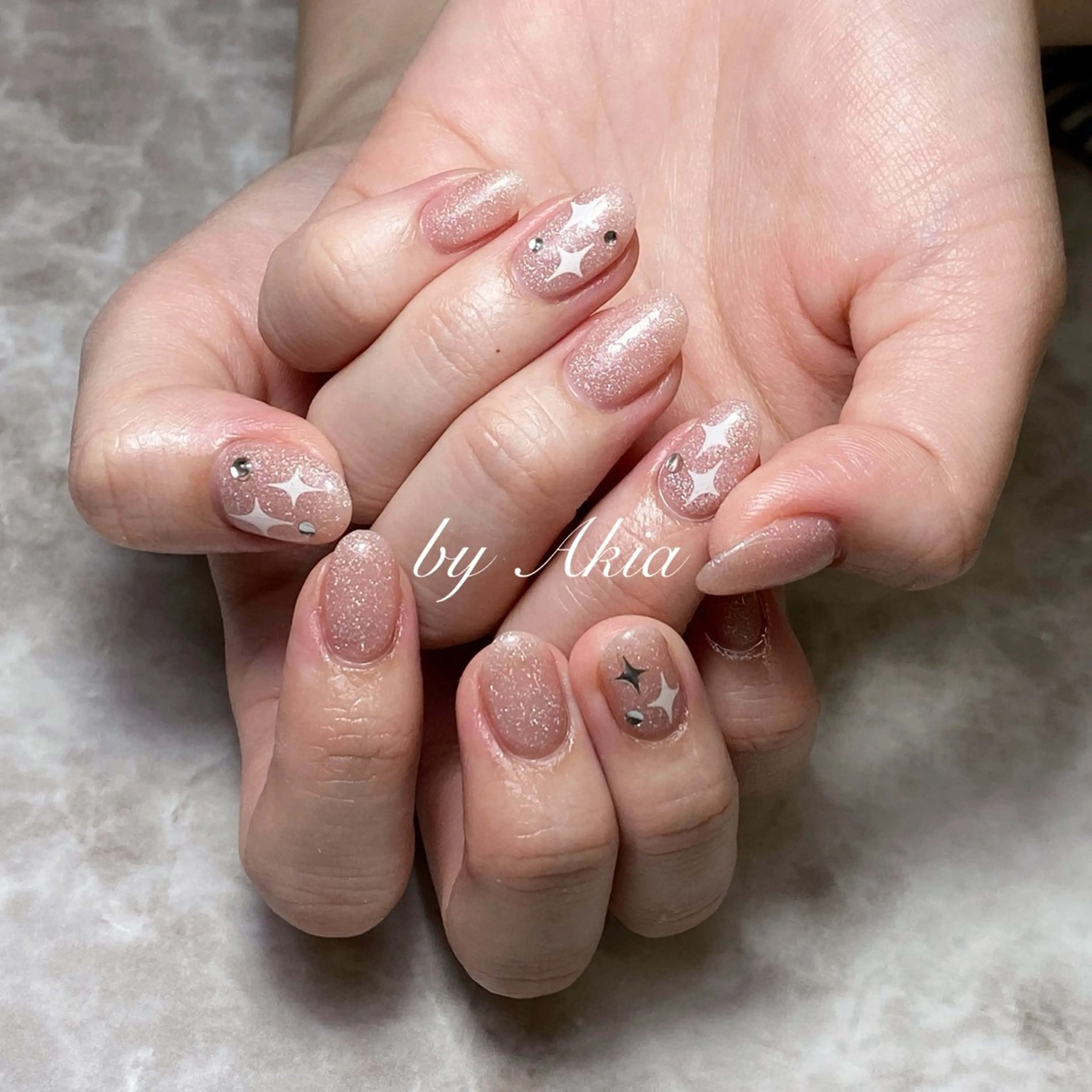 ネイル ハンドネイル ハンドケア 閨匠ビューティサロン 銀座店のネイルデザイン