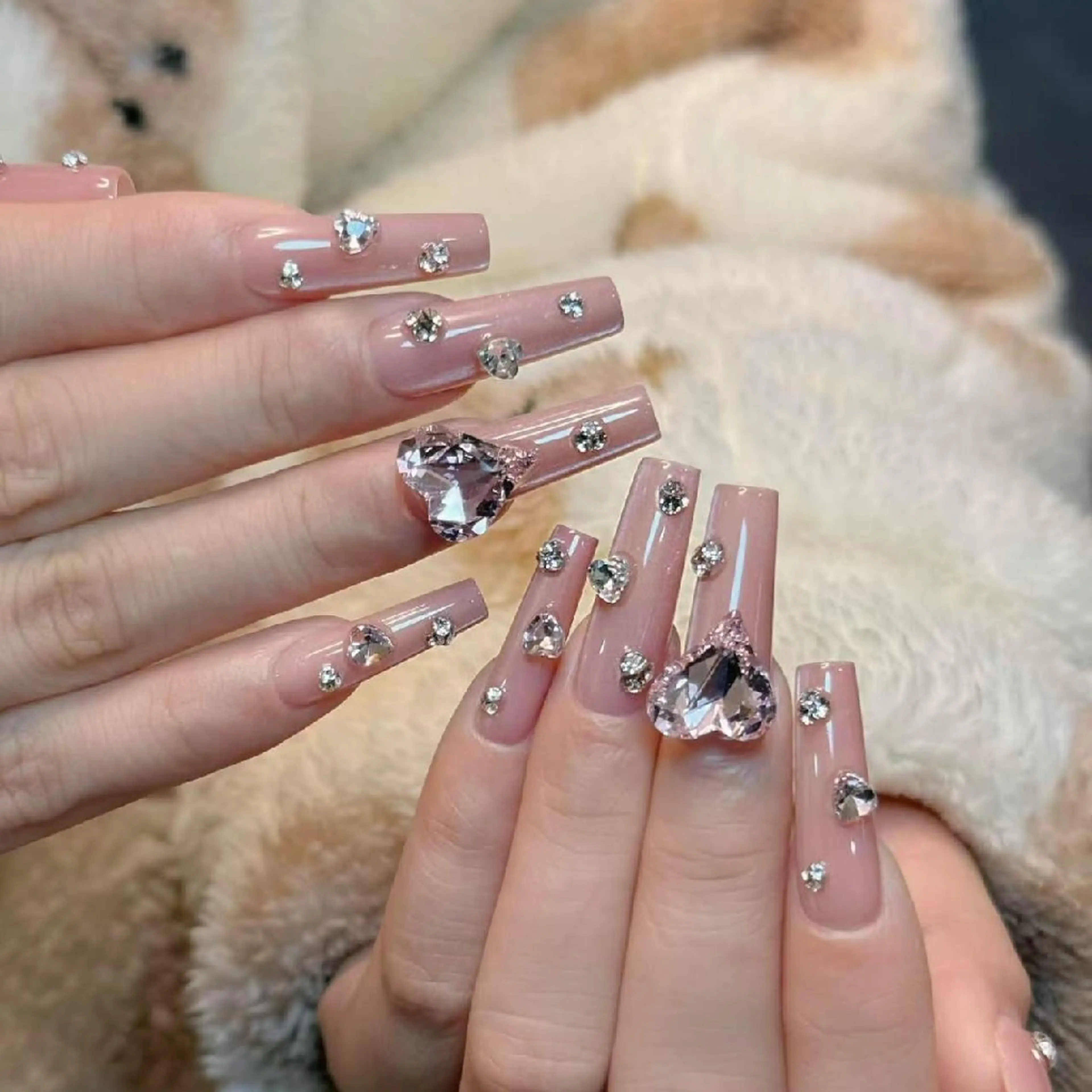 ネイル 小島 阿佑美のネイルデザイン