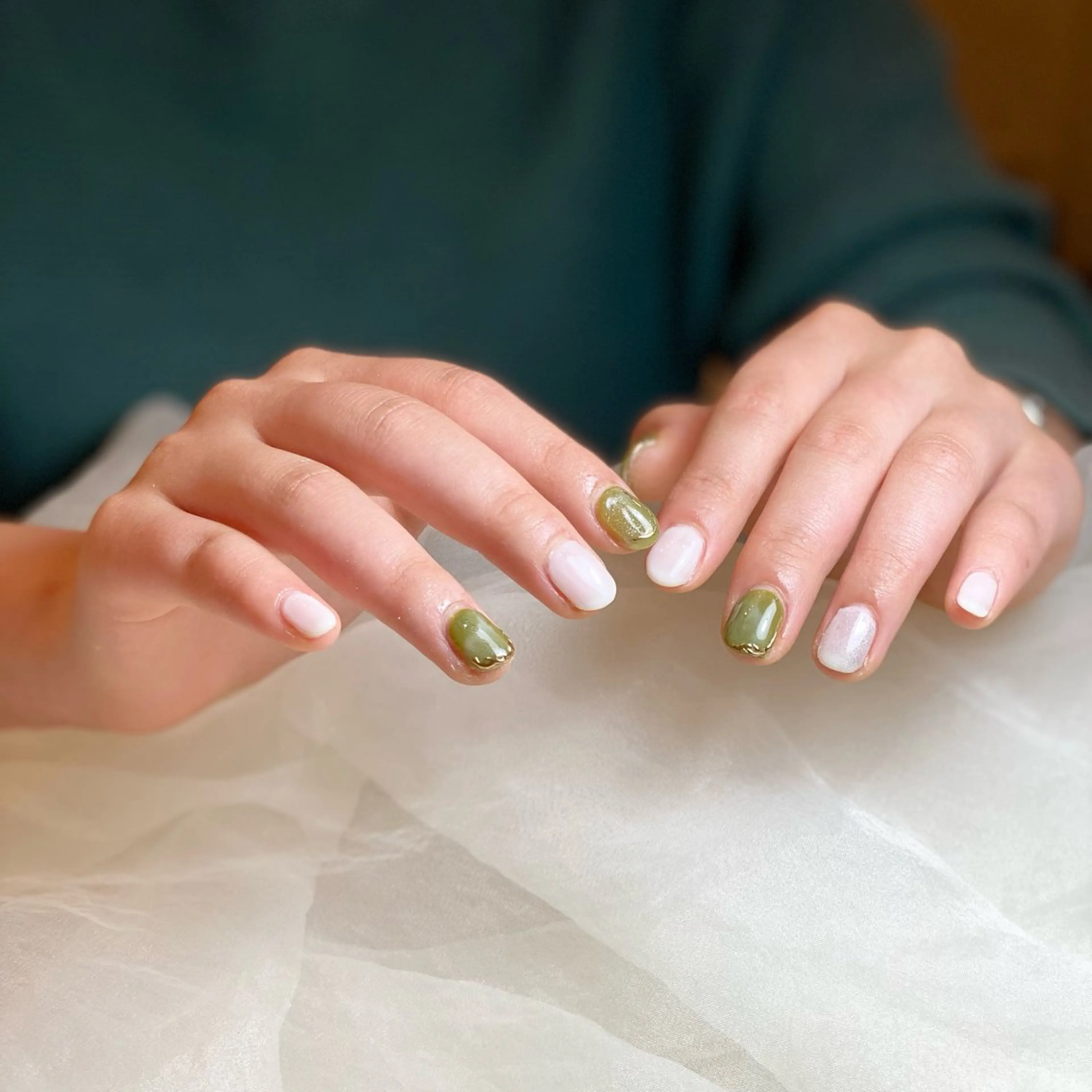 ネイル ニュアンスネイル ネイル空間所属・muguet🎀 nailのネイルデザイン