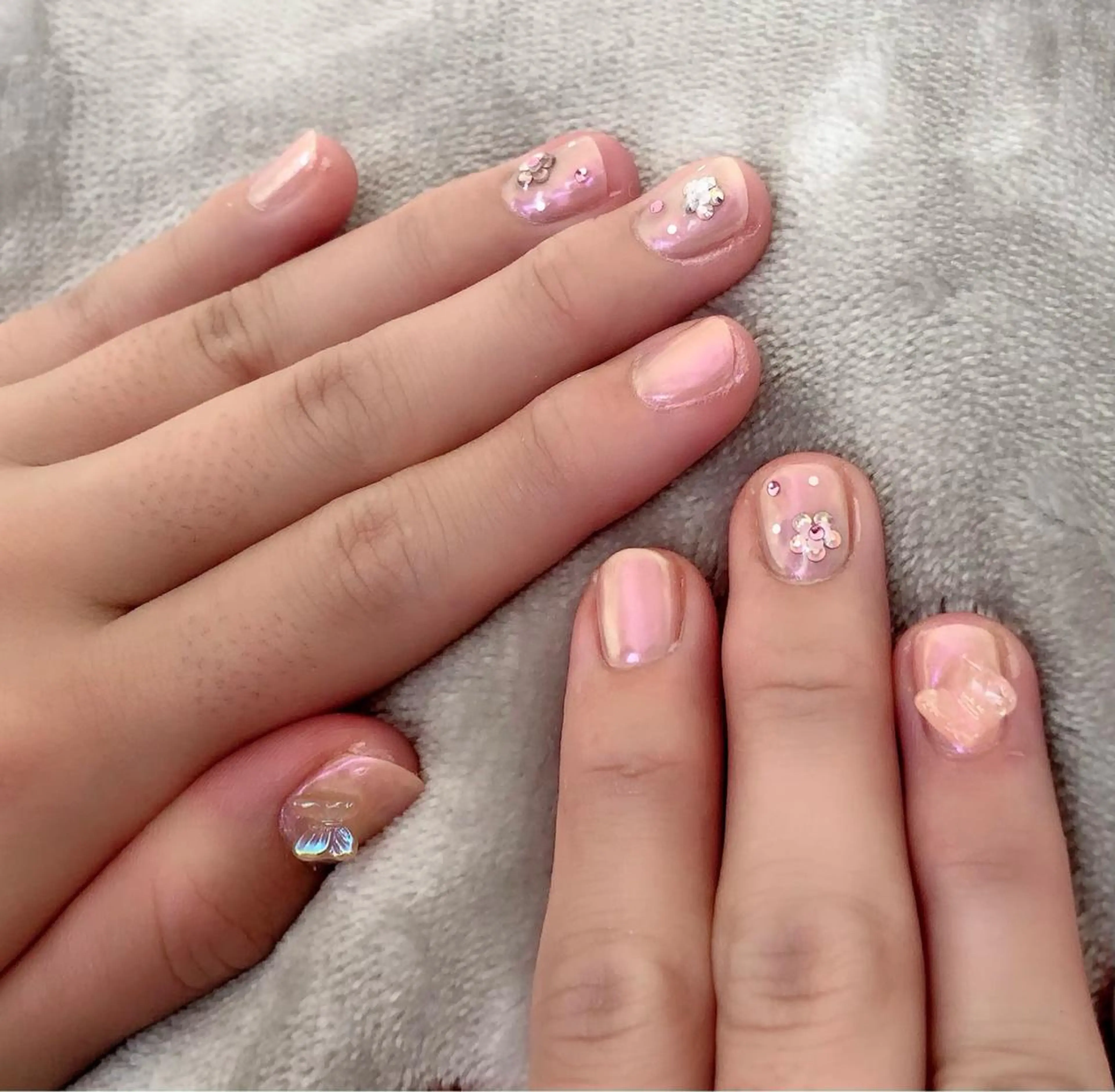 ネイル ハンドネイル t. yoshizawaのネイルデザイン