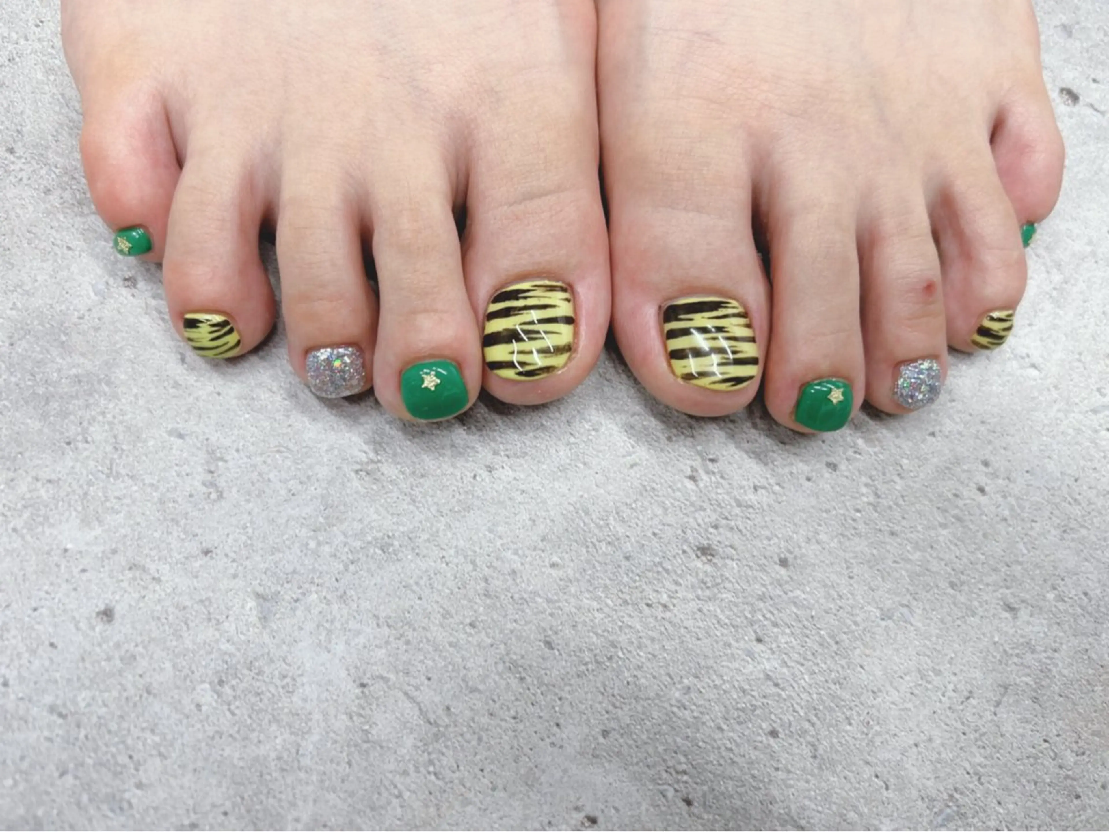 ネイル フットネイル Nail Salon agré所属・agré ネイルサロン　アグレのネイルデザイン